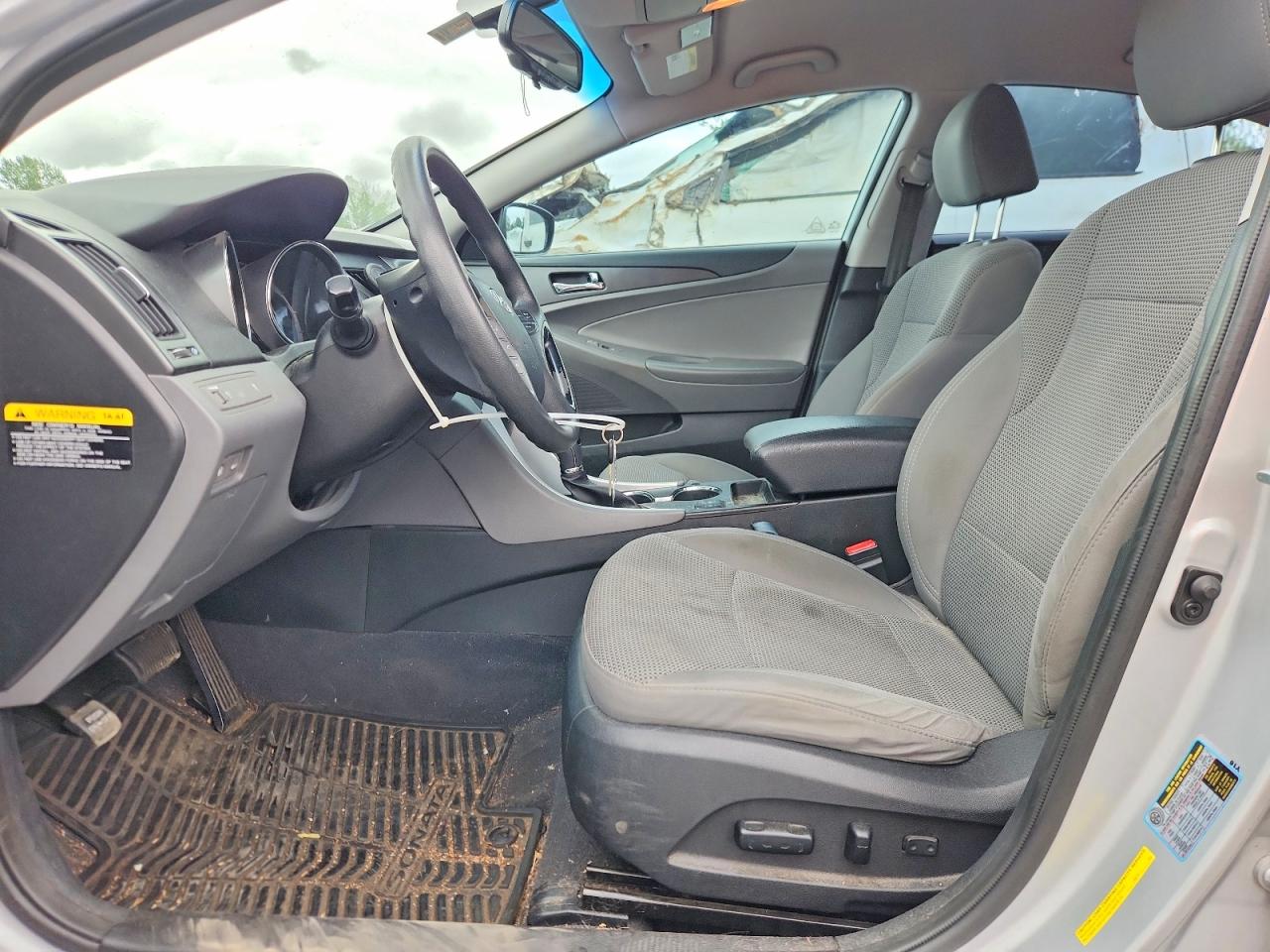 2013 Hyundai Sonata Gls Silver vin: 5NPEB4AC8DH724916