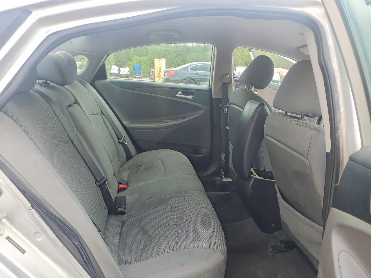 2013 Hyundai Sonata Gls Silver vin: 5NPEB4AC8DH762744