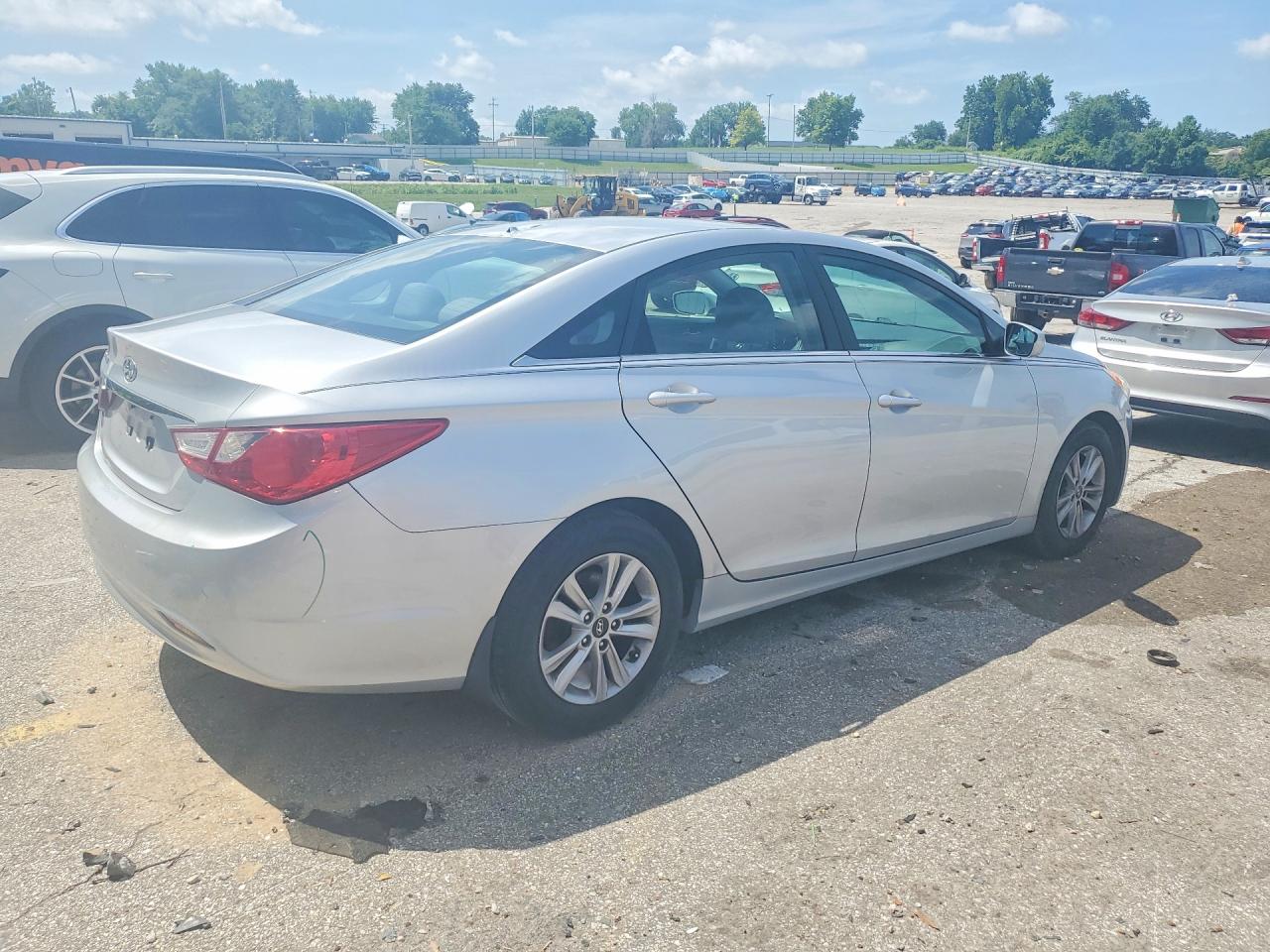 2013 Hyundai Sonata Gls Серебряный vin: 5NPEB4AC8DH793363