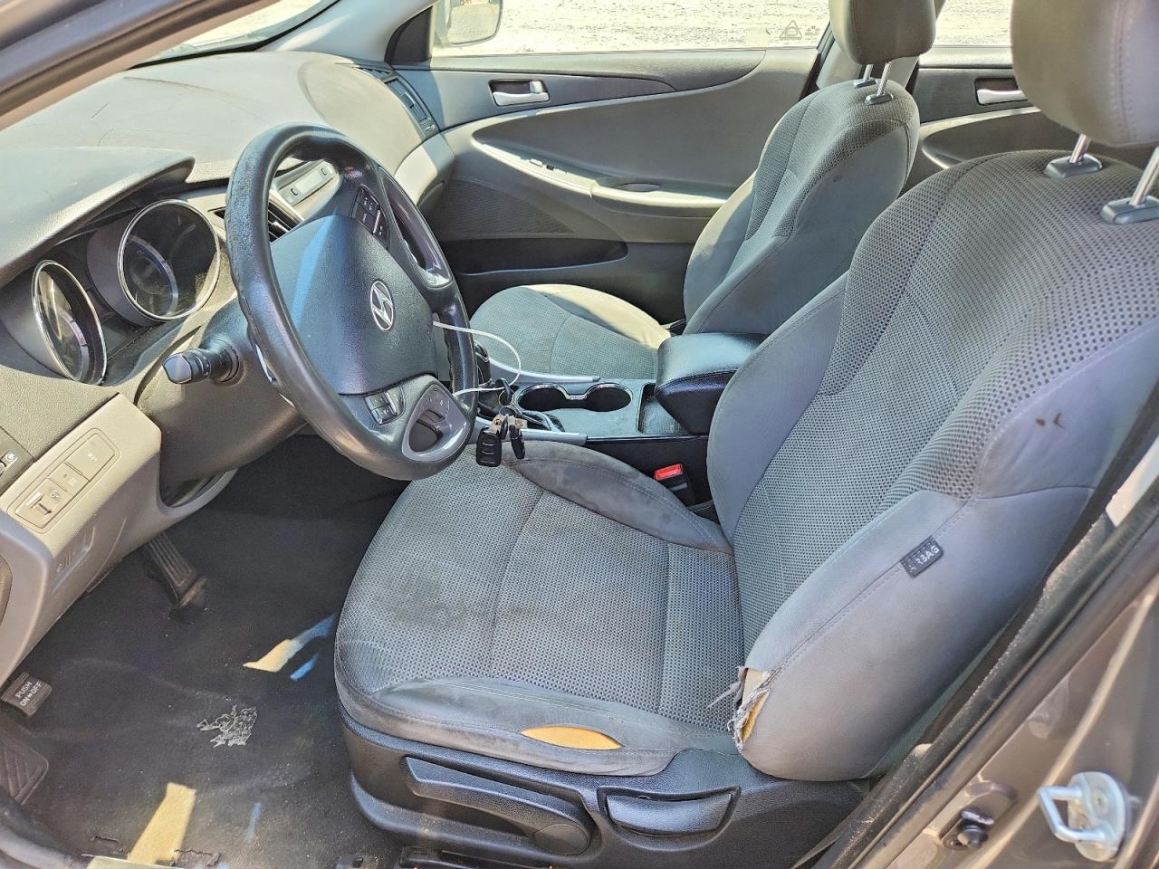 2014 Hyundai Sonata Gls Серый vin: 5NPEB4AC8EH816528