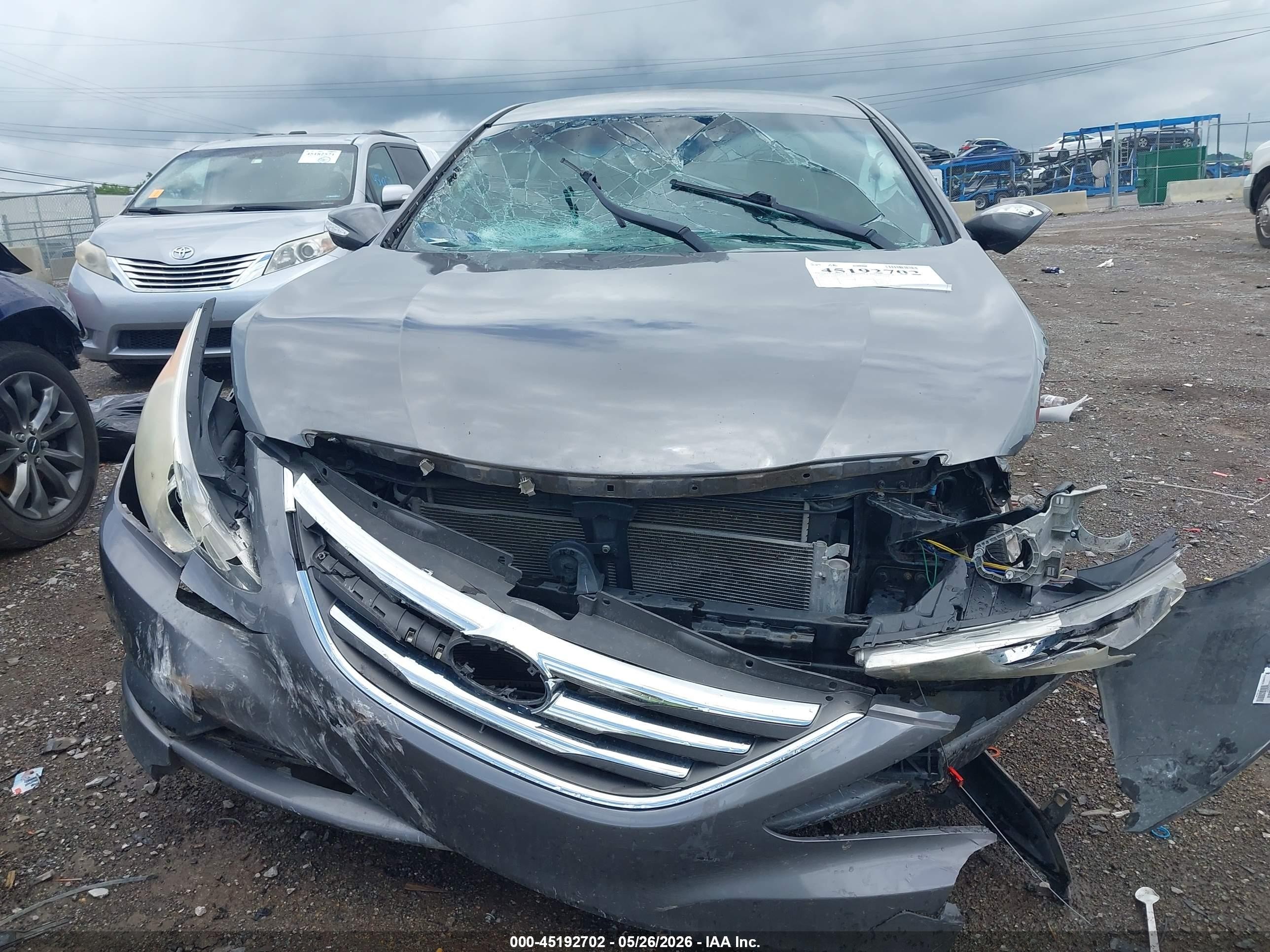 2014 Hyundai Sonata Gls Silver vin: 5NPEB4AC8EH824693