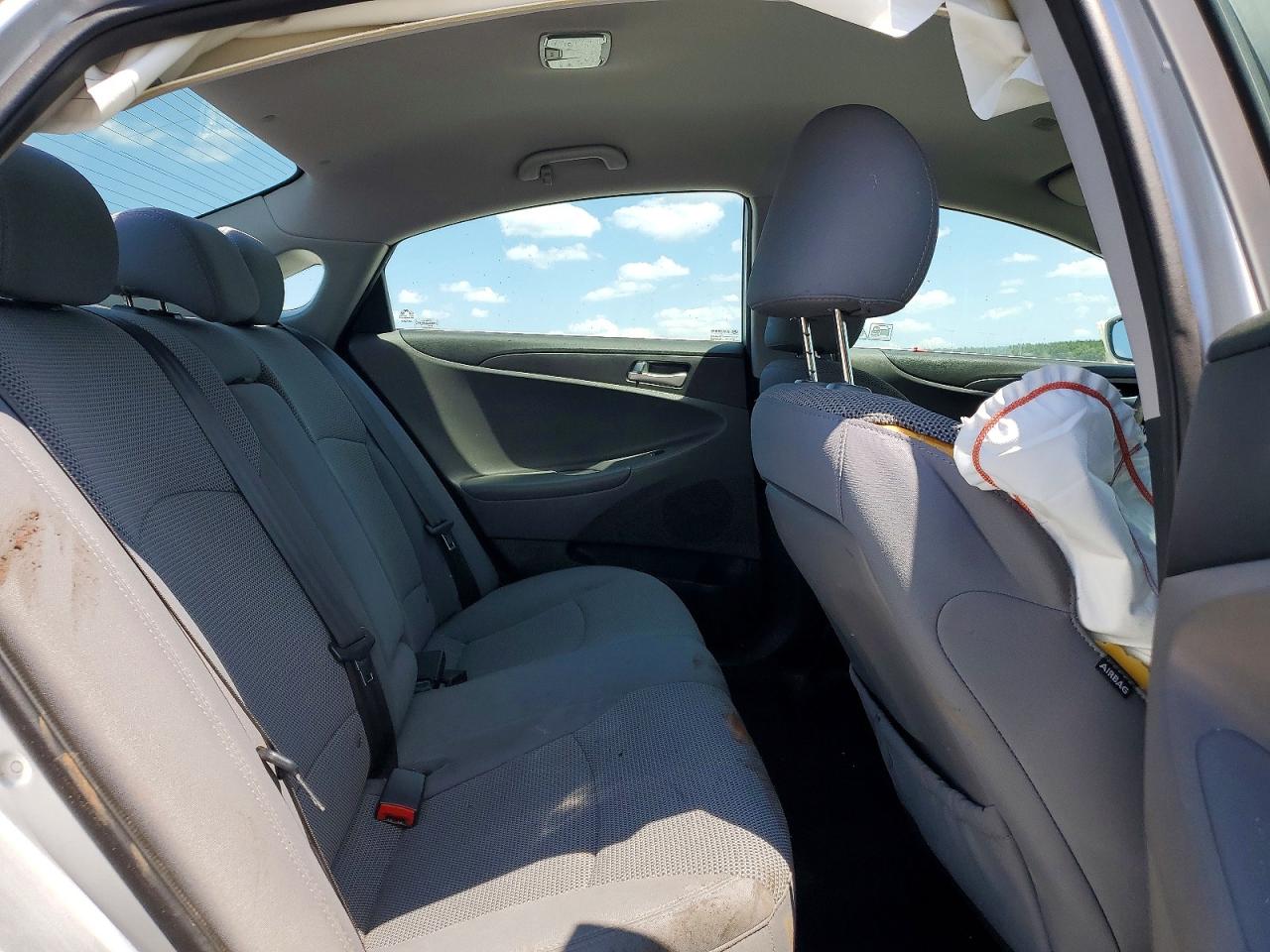 2014 Hyundai Sonata Gls Silver vin: 5NPEB4AC8EH839453