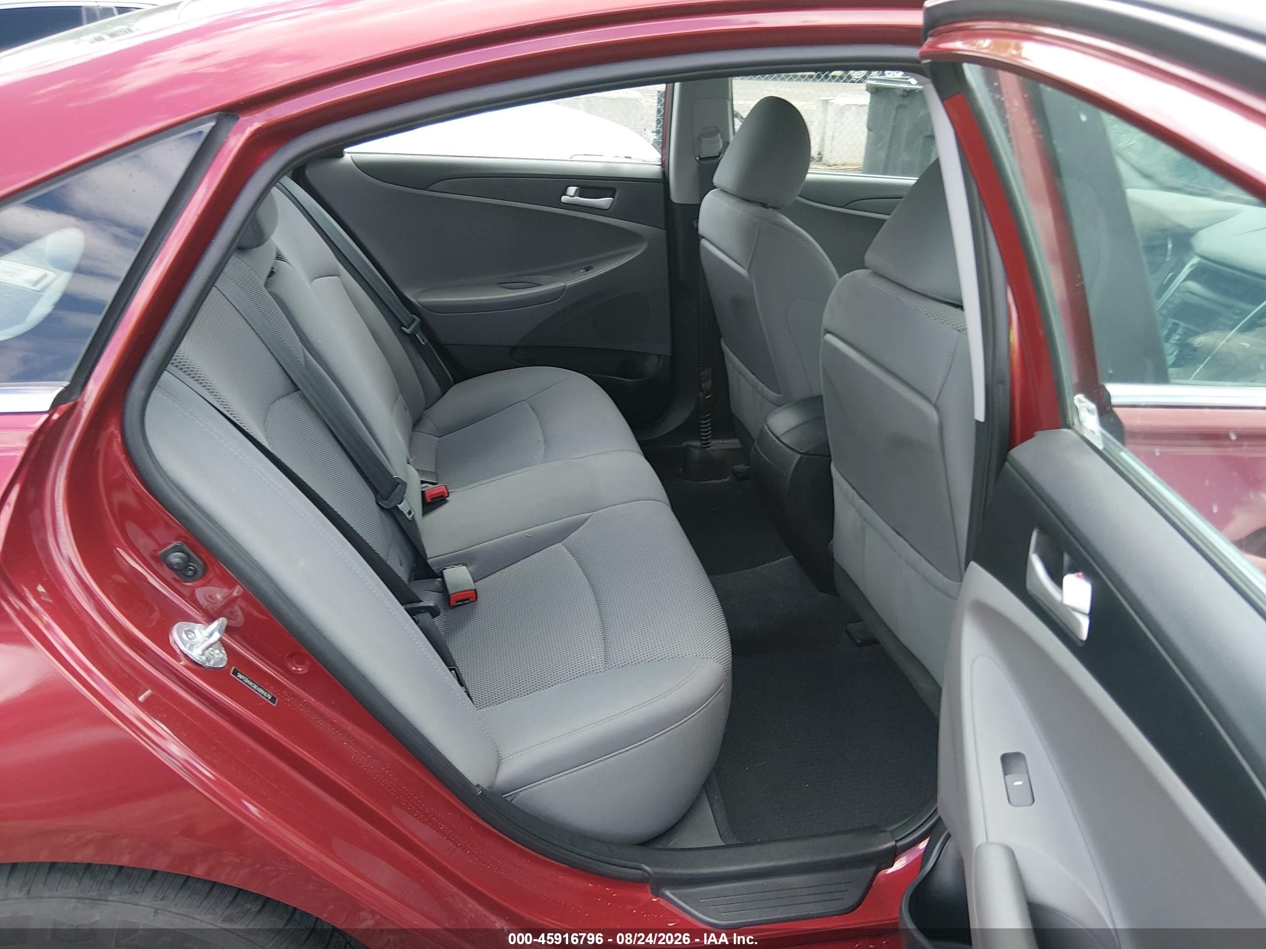 2014 Hyundai Sonata Gls Maroon vin: 5NPEB4AC8EH891679