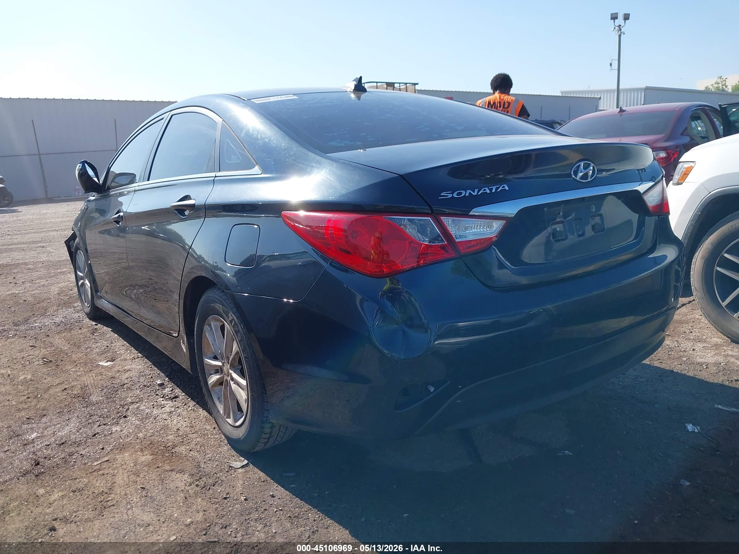2014 Hyundai Sonata Gls Dark Blue vin: 5NPEB4AC8EH915429