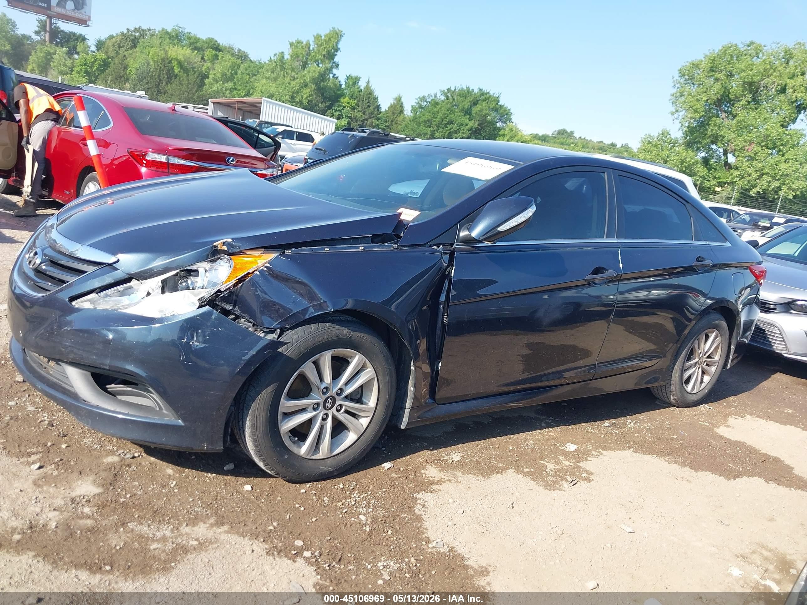 2014 Hyundai Sonata Gls Dark Blue vin: 5NPEB4AC8EH915429