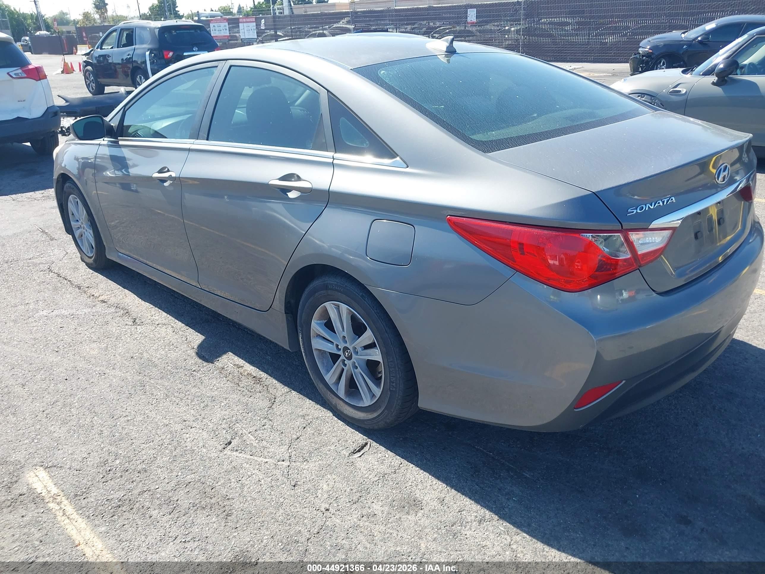 2014 Hyundai Sonata Gls Серый vin: 5NPEB4AC8EH930447