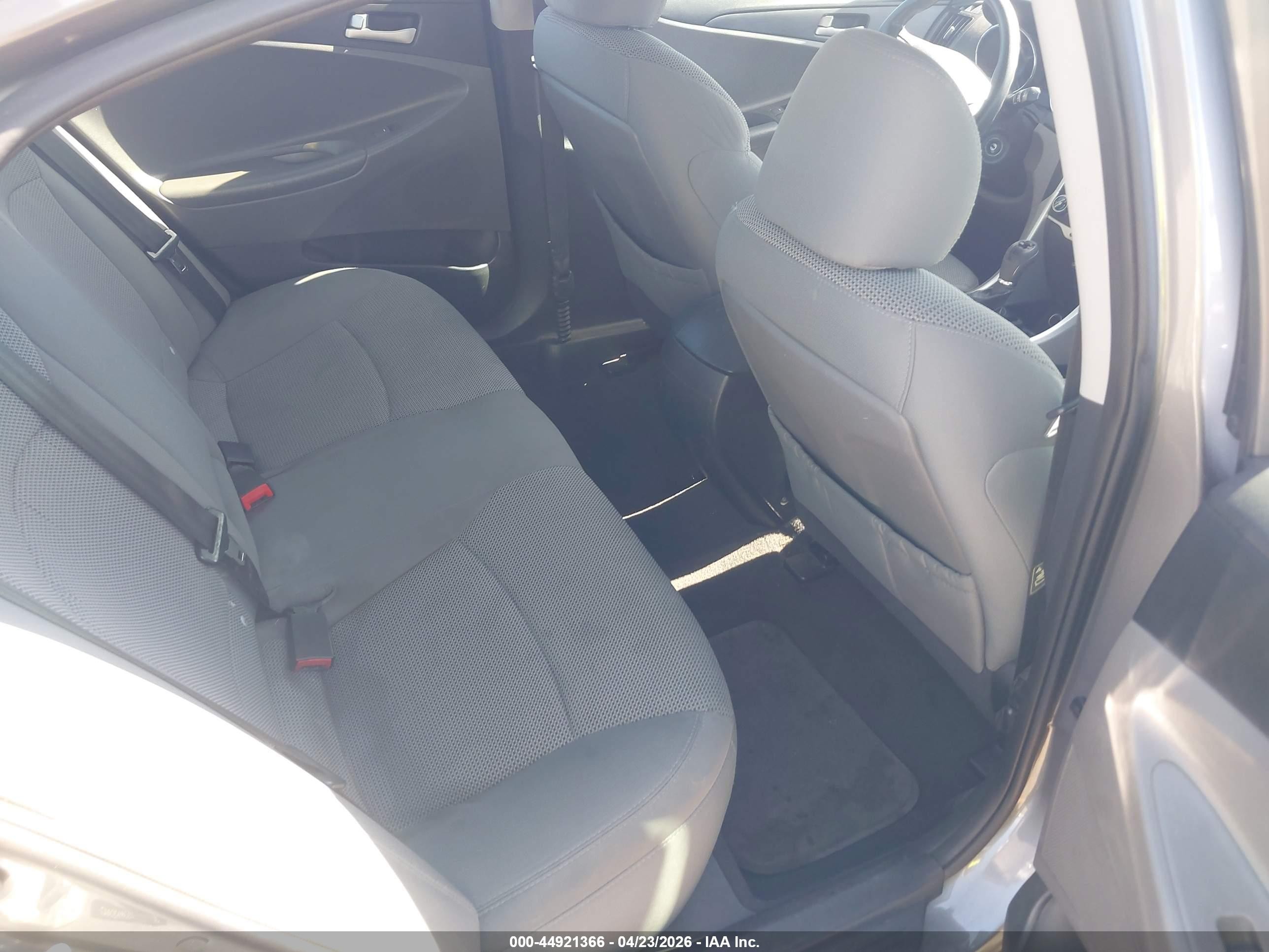 2014 Hyundai Sonata Gls Серый vin: 5NPEB4AC8EH930447