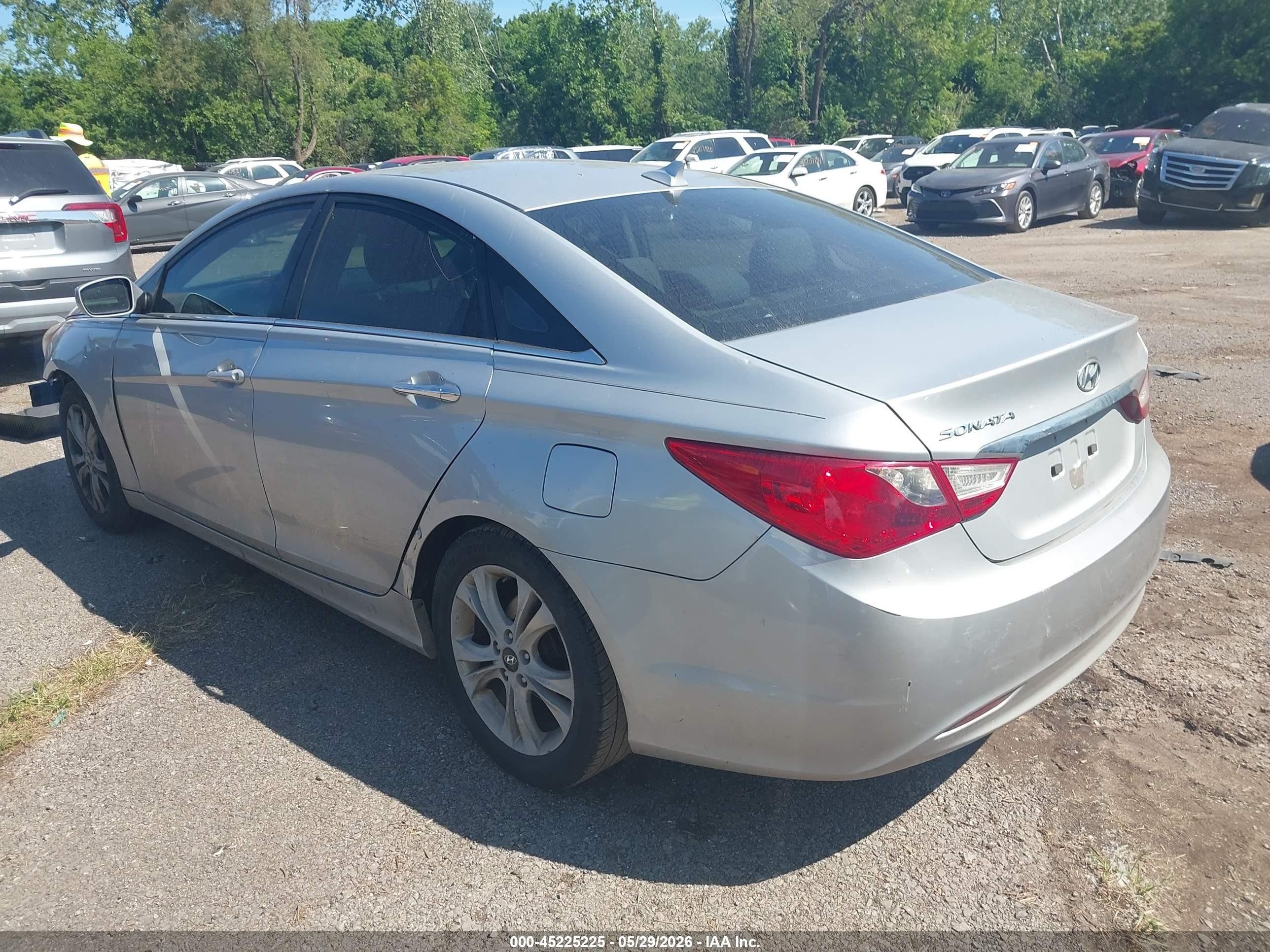 2011 Hyundai Sonata Gls Silver vin: 5NPEB4AC9BH052071