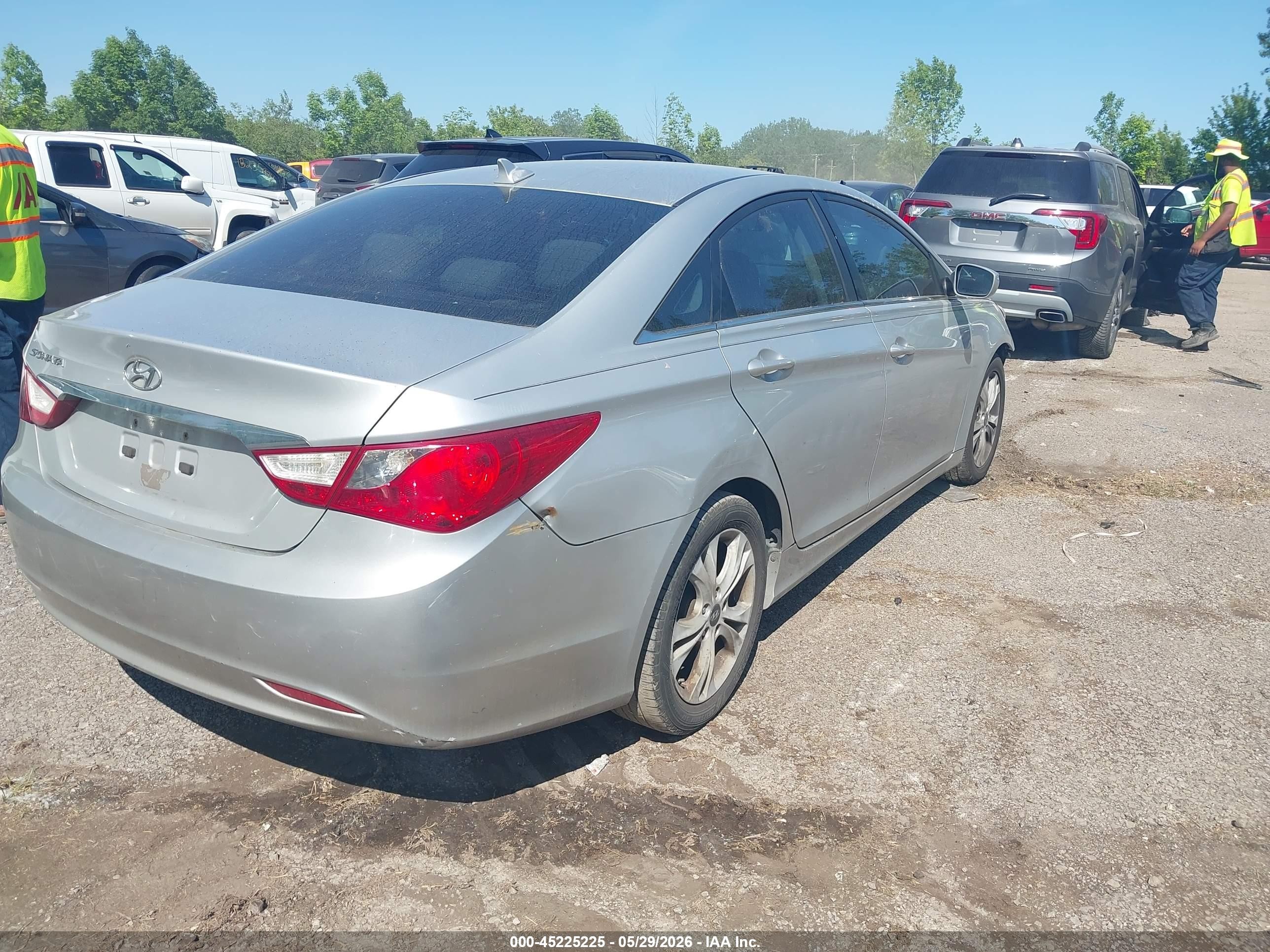 2011 Hyundai Sonata Gls Silver vin: 5NPEB4AC9BH052071