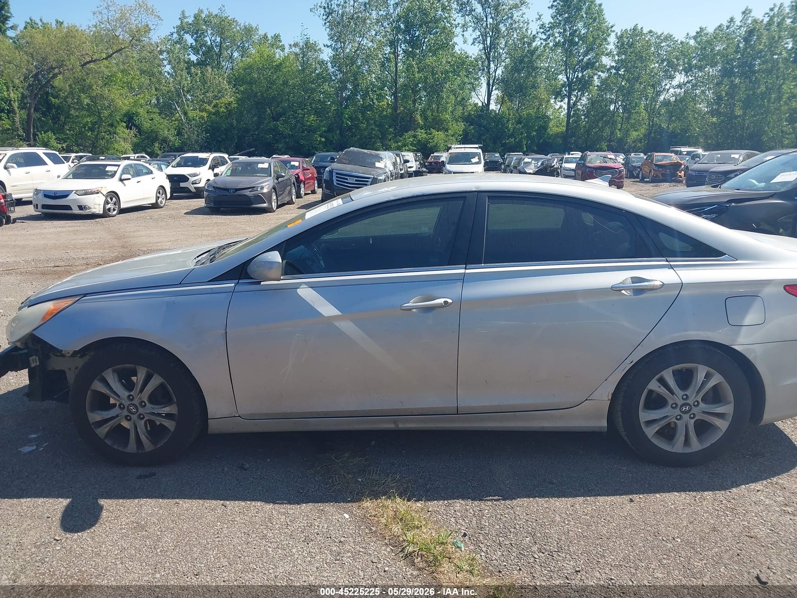 2011 Hyundai Sonata Gls Silver vin: 5NPEB4AC9BH052071