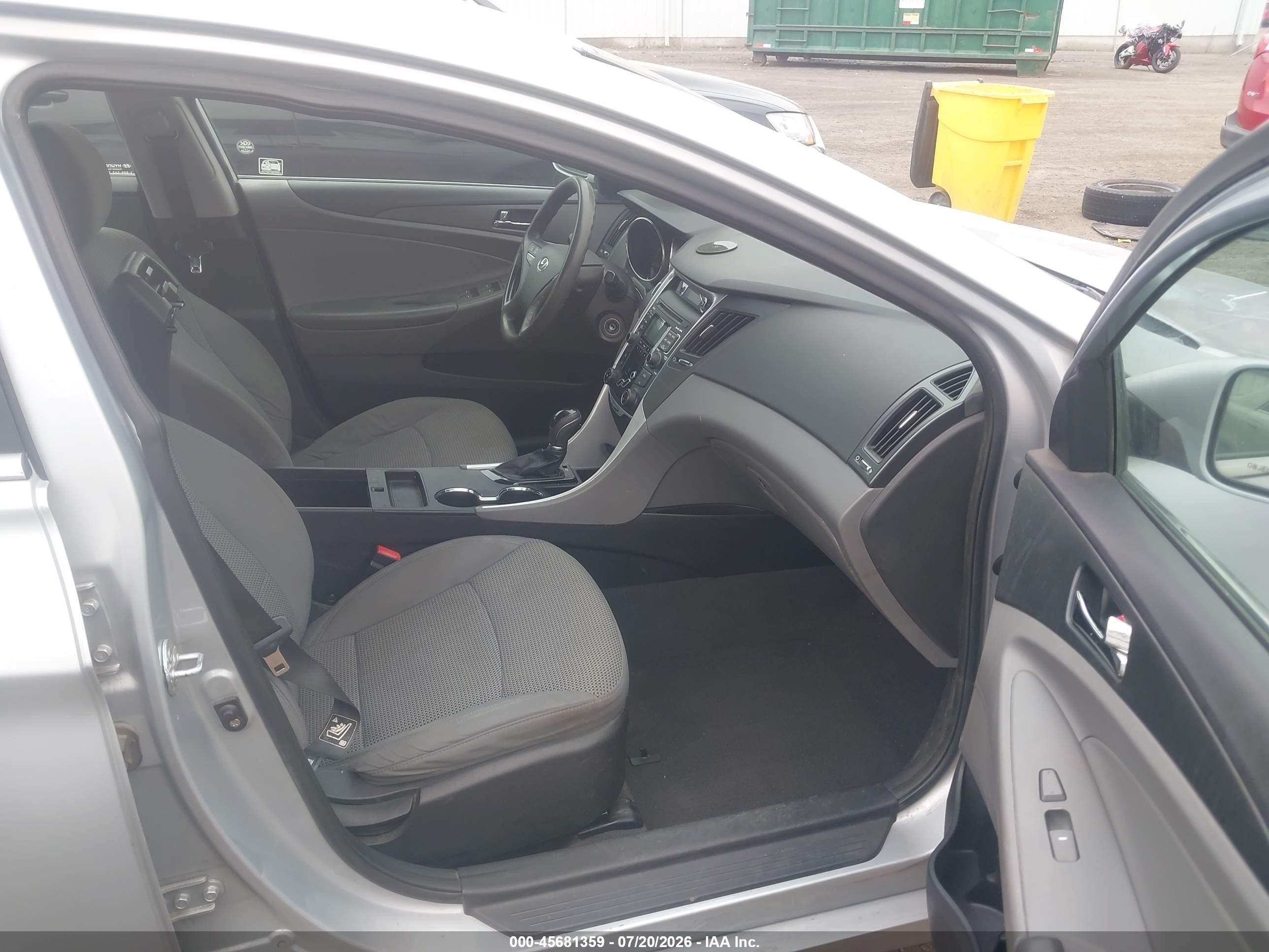 2011 Hyundai Sonata Gls Silver vin: 5NPEB4AC9BH065998