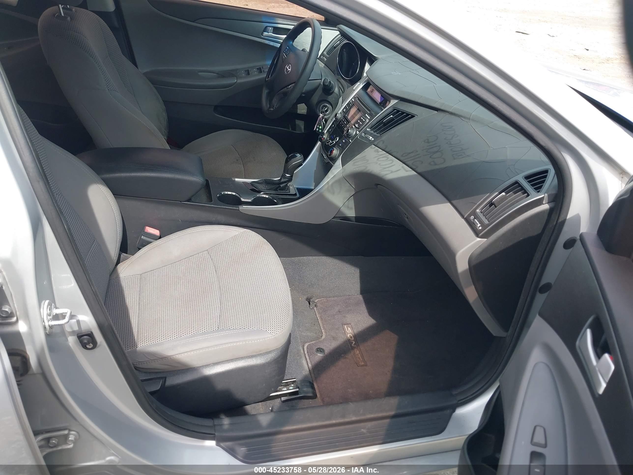 2011 Hyundai Sonata Gls Silver vin: 5NPEB4AC9BH100314