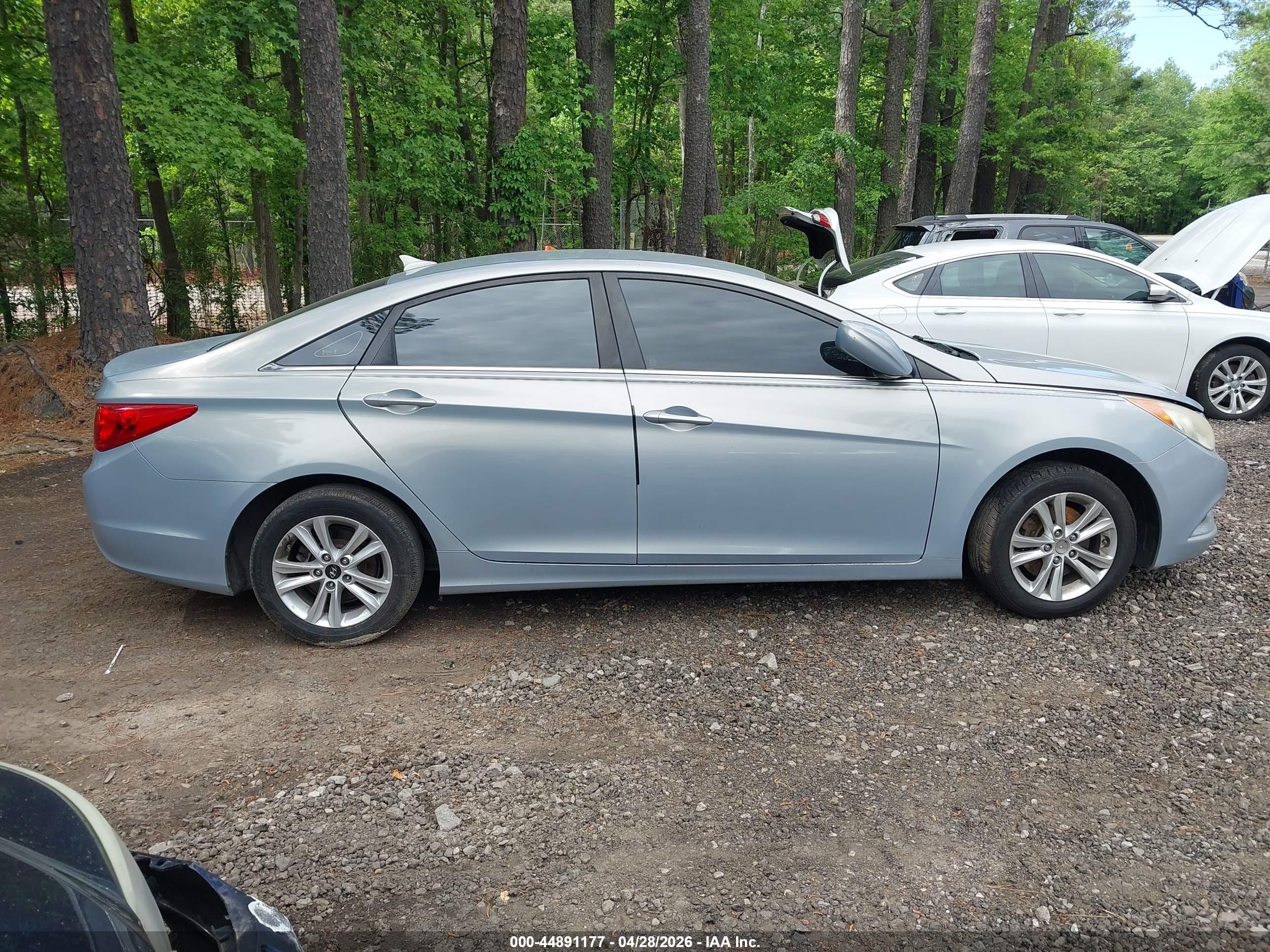 2011 Hyundai Sonata Gls Light Blue vin: 5NPEB4AC9BH181945