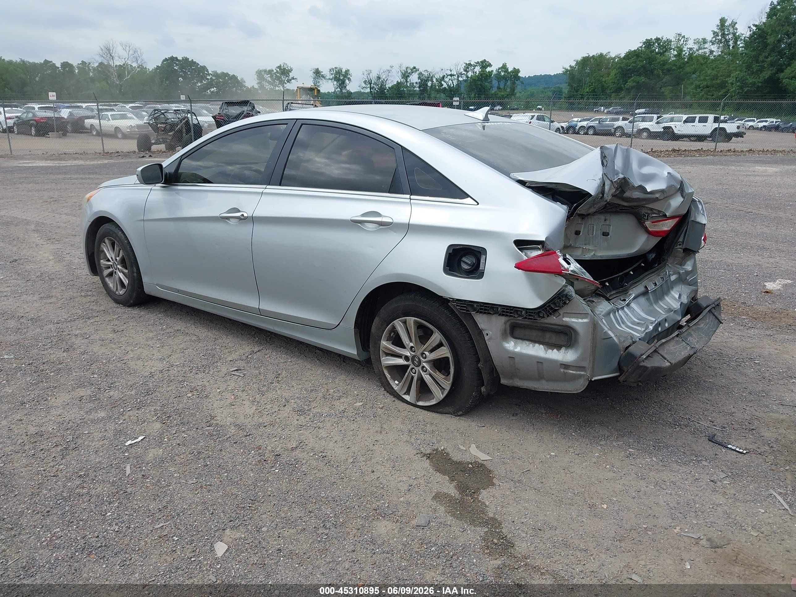2011 Hyundai Sonata Gls Серебряный vin: 5NPEB4AC9BH198261