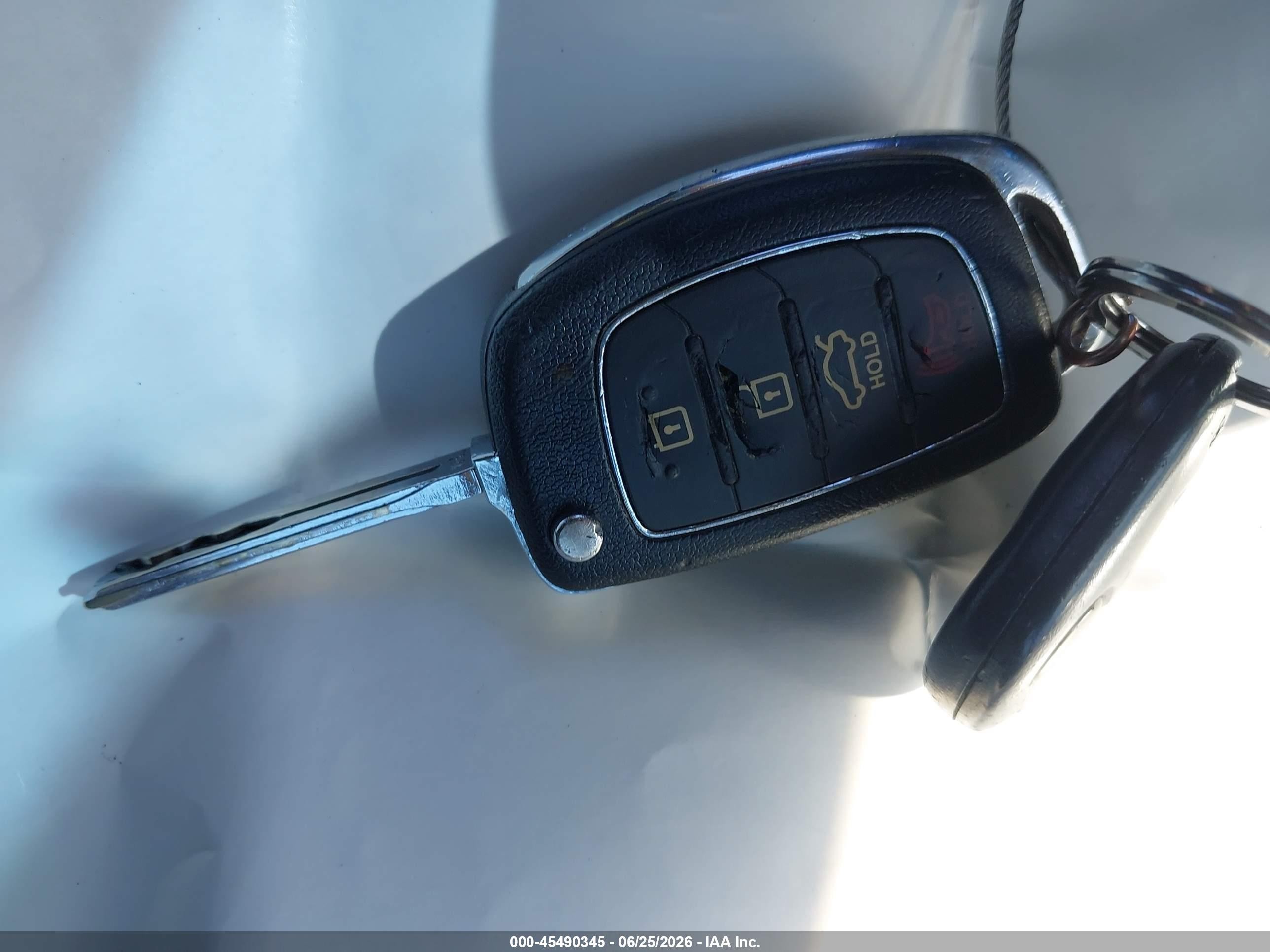 2011 Hyundai Sonata Gls Silver vin: 5NPEB4AC9BH203006