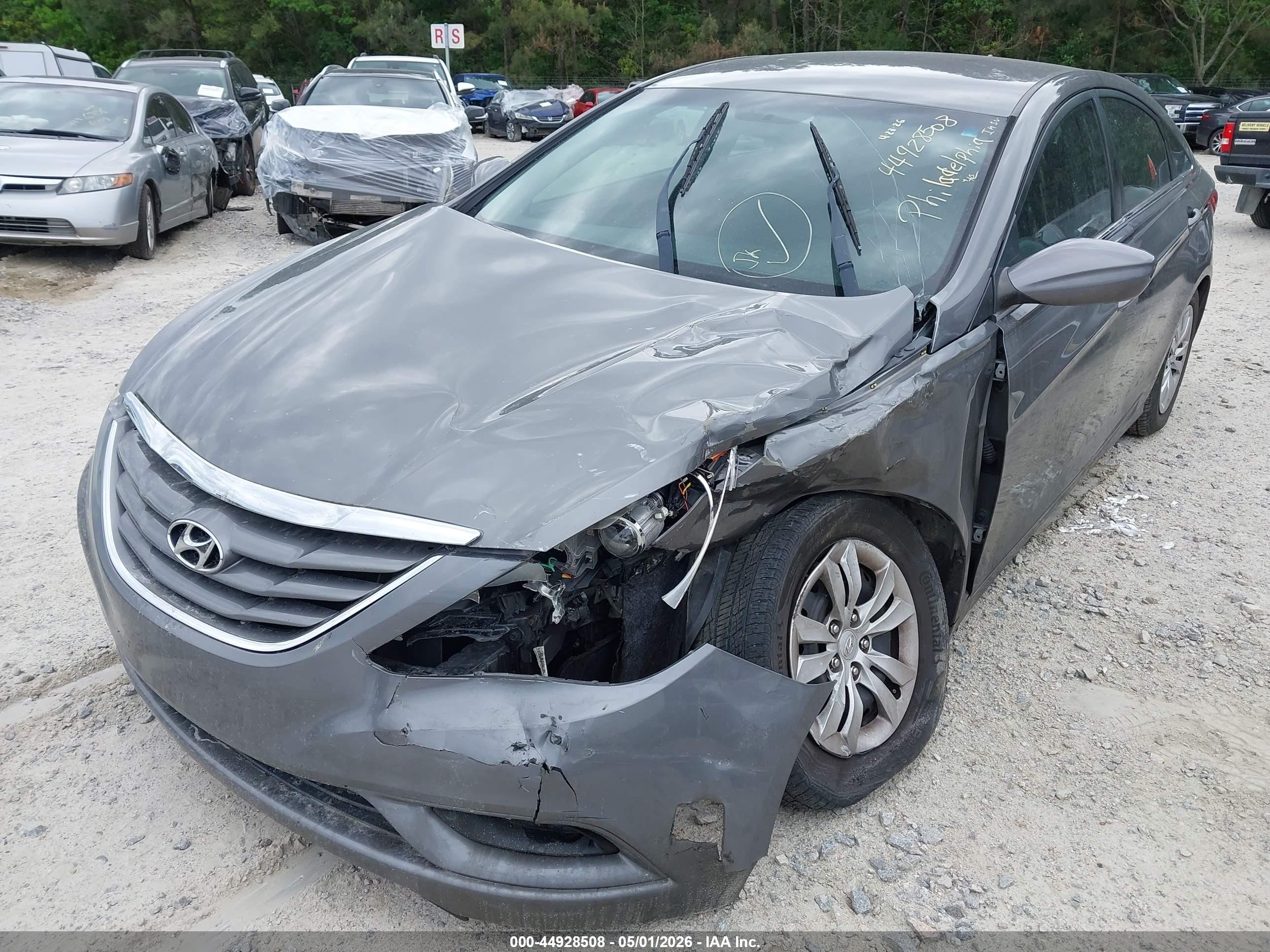 2011 Hyundai Sonata Gls Серый vin: 5NPEB4AC9BH222154