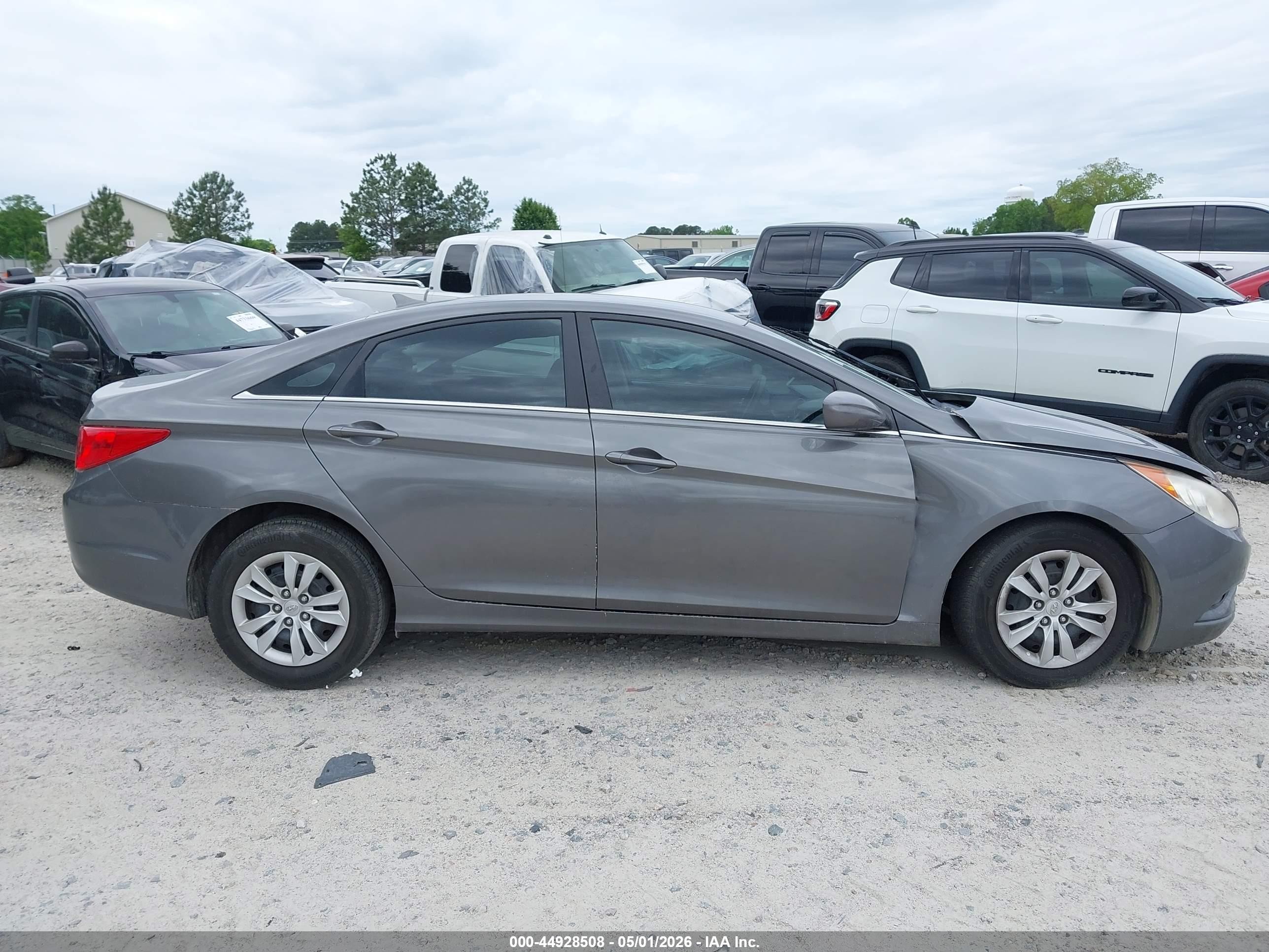 2011 Hyundai Sonata Gls Серый vin: 5NPEB4AC9BH222154