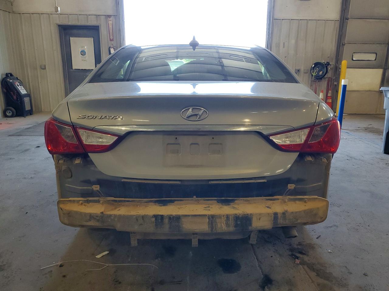 2011 Hyundai Sonata Gls Silver vin: 5NPEB4AC9BH265778