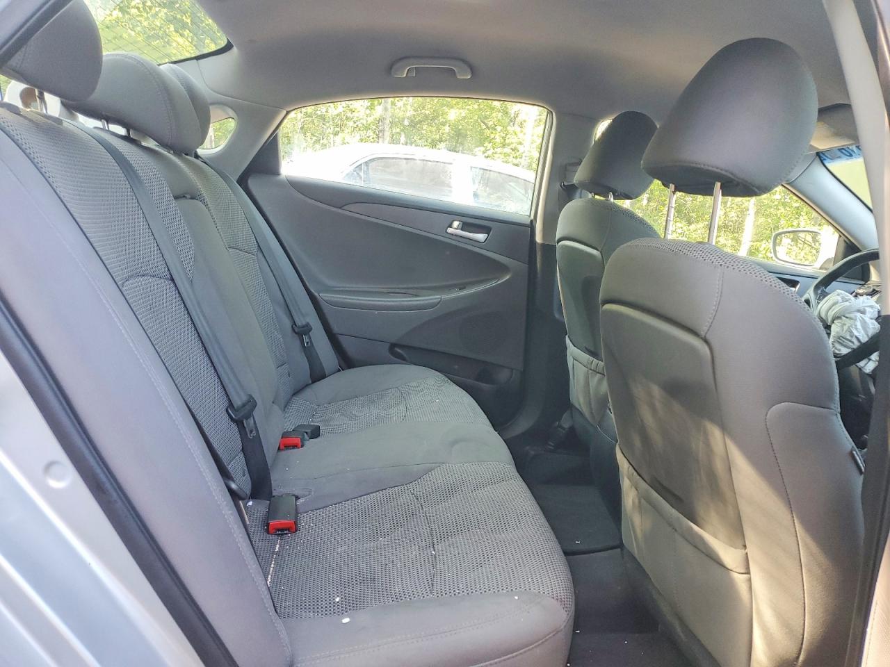 2012 Hyundai Sonata Gls Silver vin: 5NPEB4AC9CH309800