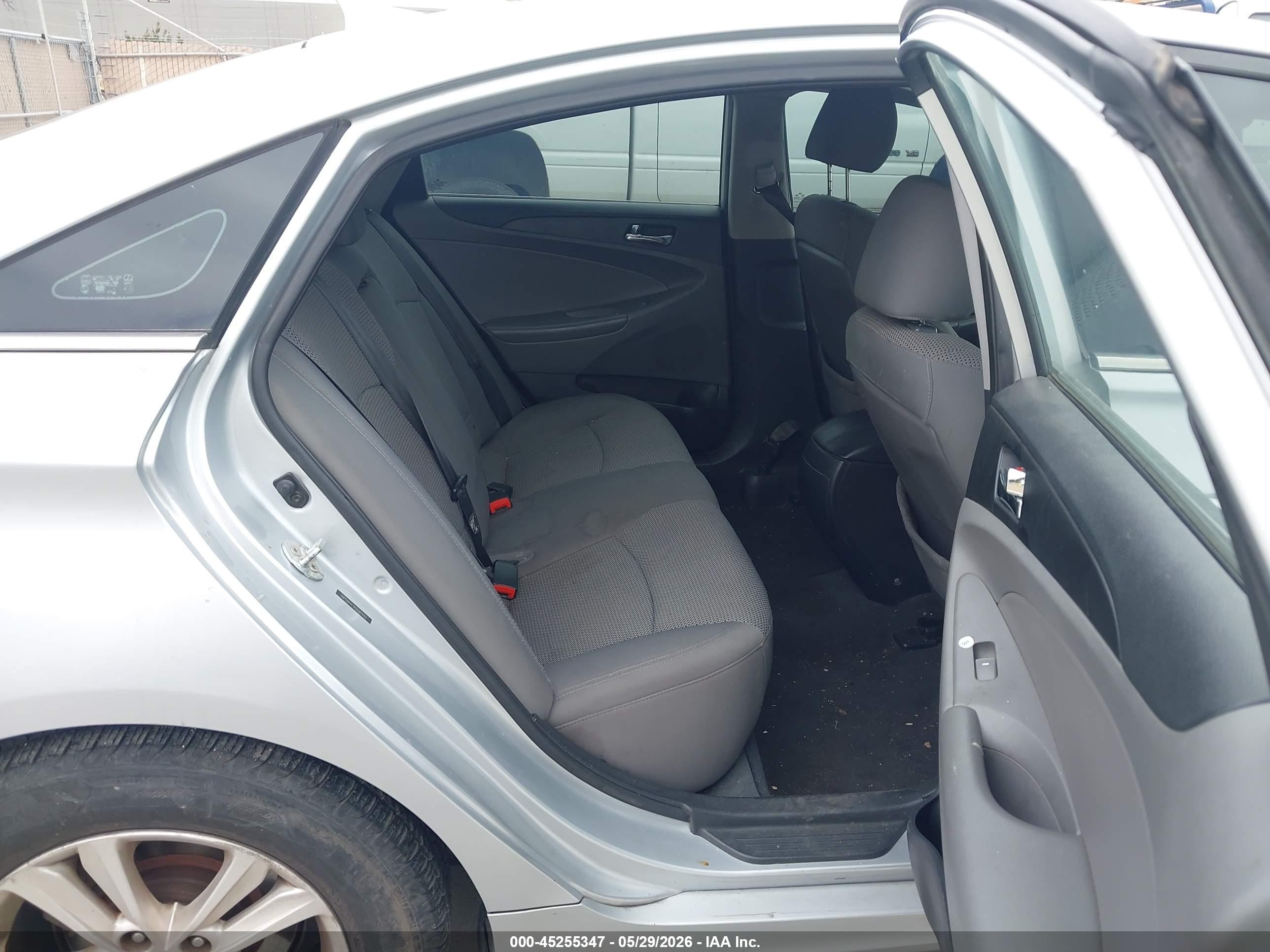 2012 Hyundai Sonata Gls Серый vin: 5NPEB4AC9CH381693