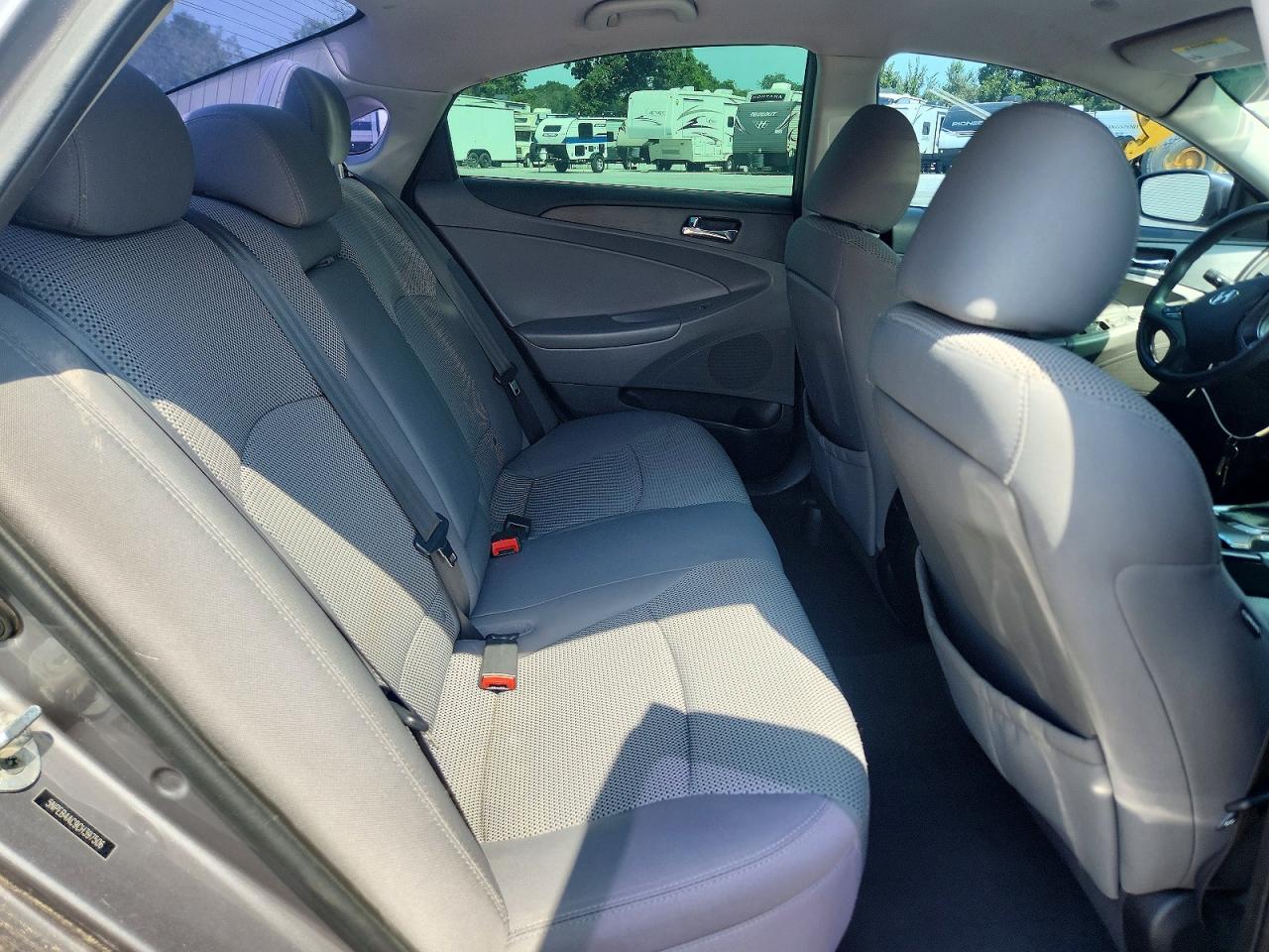 2012 Hyundai Sonata Gls Gray vin: 5NPEB4AC9CH397506