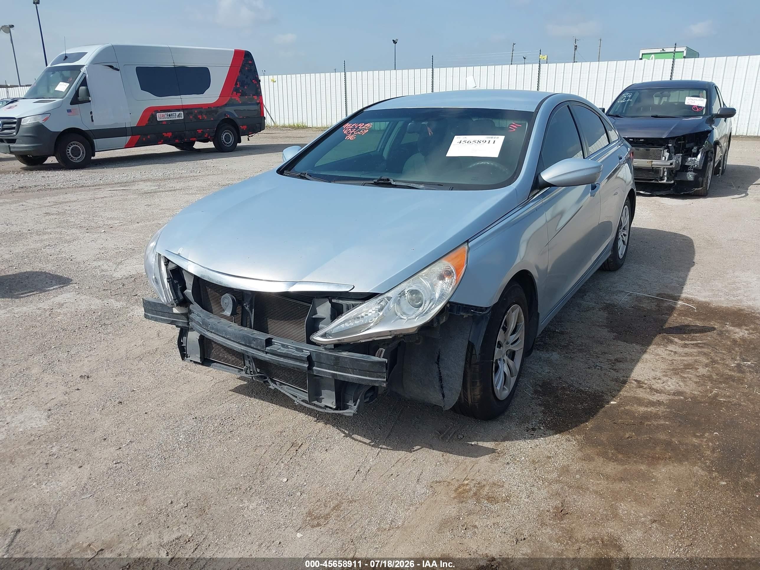 2012 Hyundai Sonata Gls Silver vin: 5NPEB4AC9CH407659