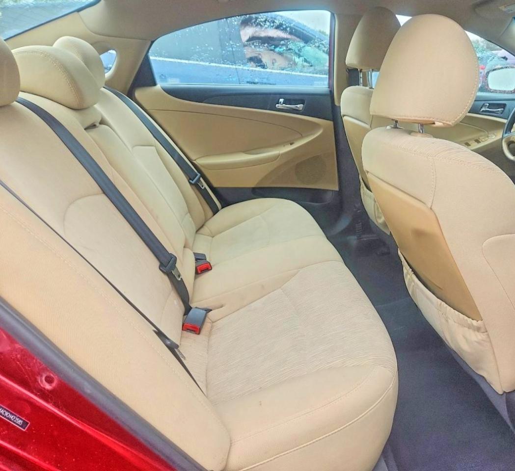 2012 Hyundai Sonata Gls Red vin: 5NPEB4AC9CH423585