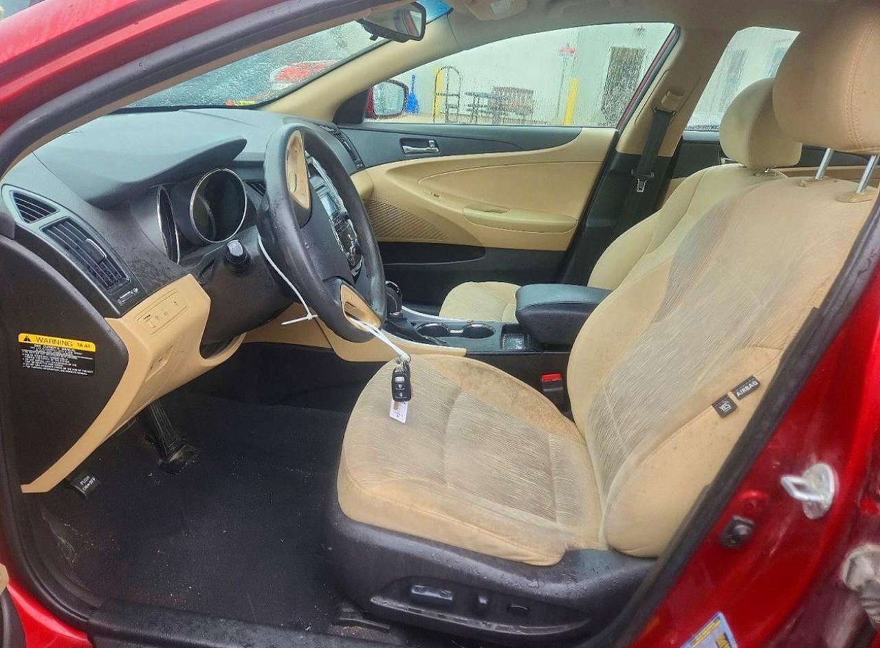 2012 Hyundai Sonata Gls Red vin: 5NPEB4AC9CH423585