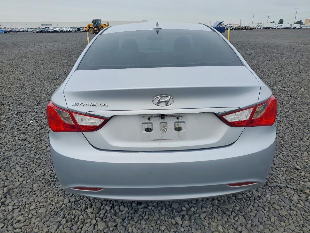 2012 Hyundai Sonata Gls Серебряный vin: 5NPEB4AC9CH457574