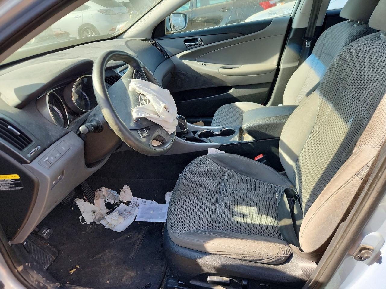 2012 Hyundai Sonata Gls Silver vin: 5NPEB4AC9CH468283
