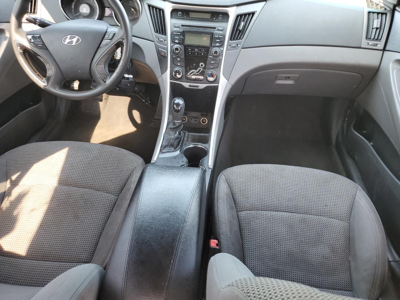 2012 Hyundai Sonata Silver vin: 5NPEB4AC9CH496102