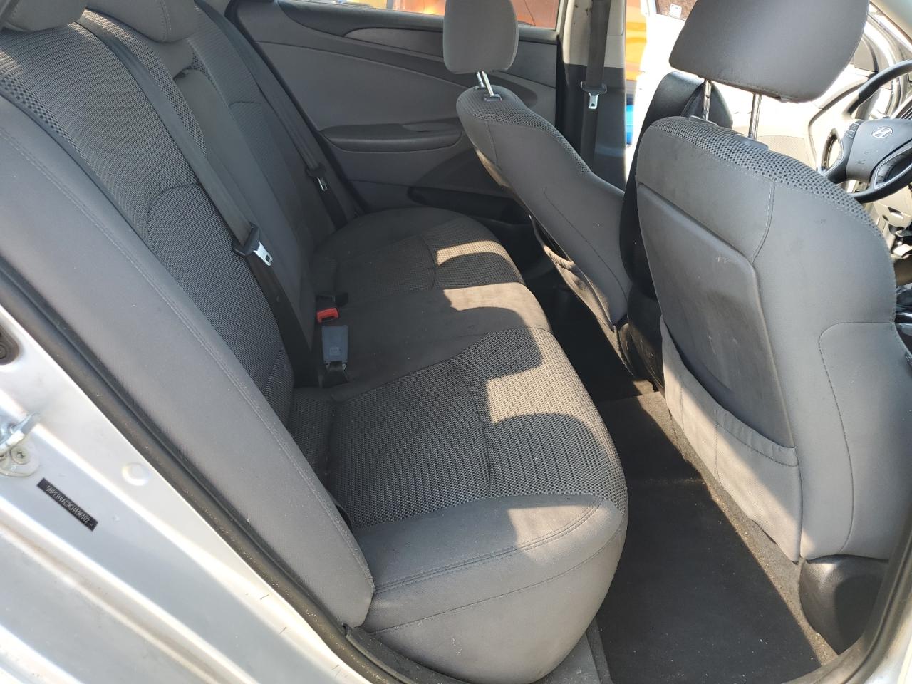 2012 Hyundai Sonata Silver vin: 5NPEB4AC9CH496102