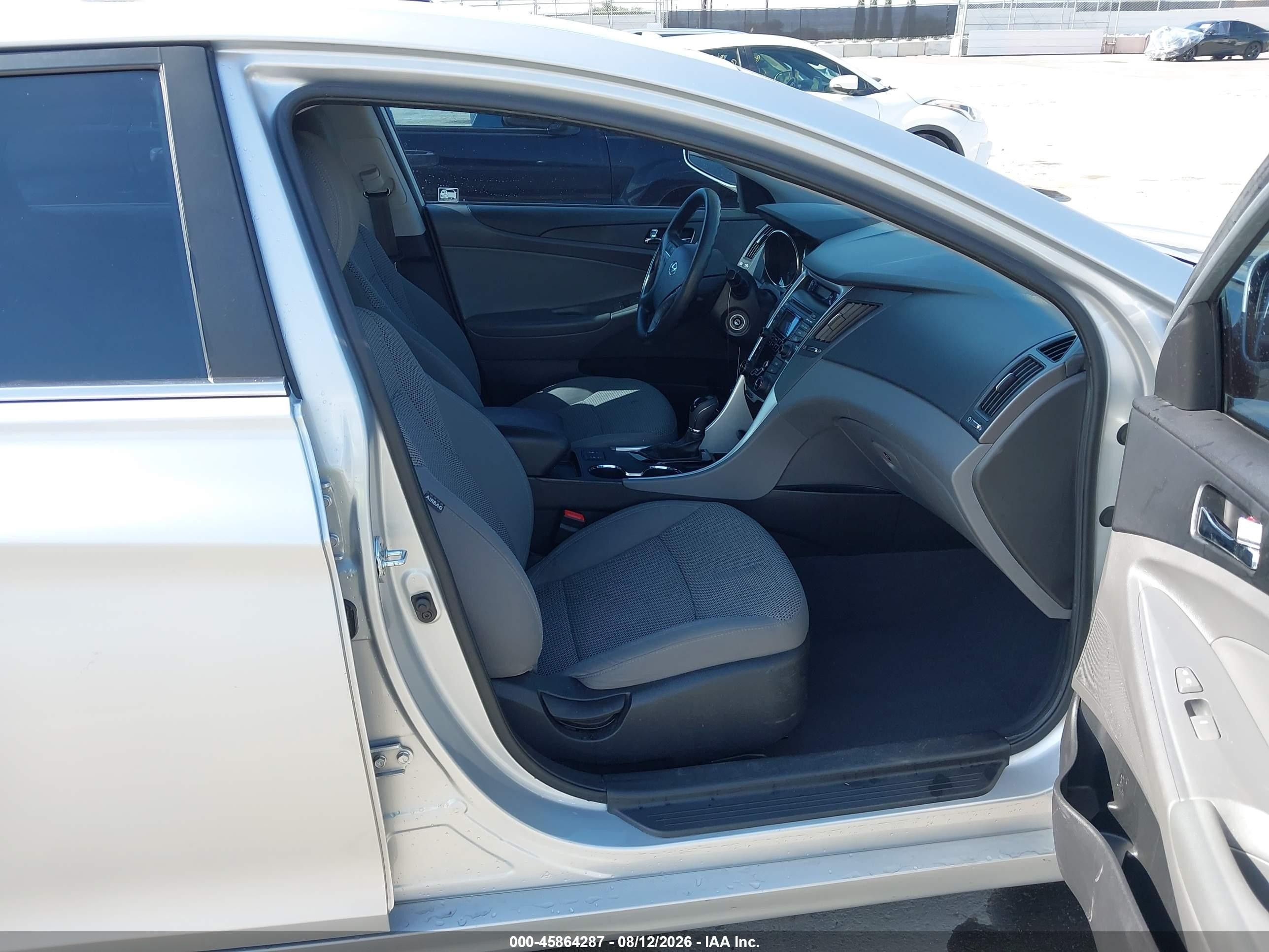 2013 Hyundai Sonata Gls Silver vin: 5NPEB4AC9DH552377