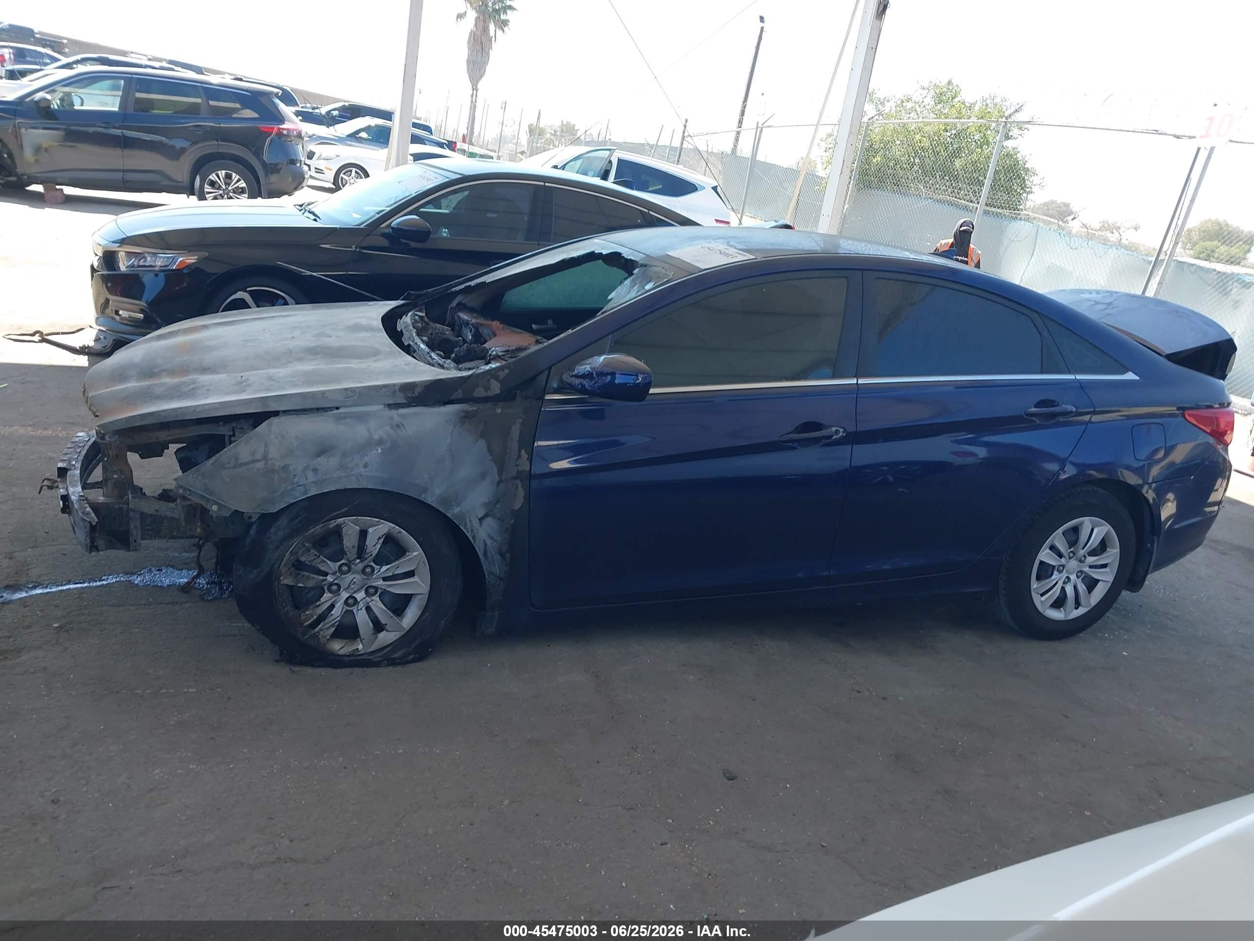 2013 Hyundai Sonata Gls Синий vin: 5NPEB4AC9DH569244