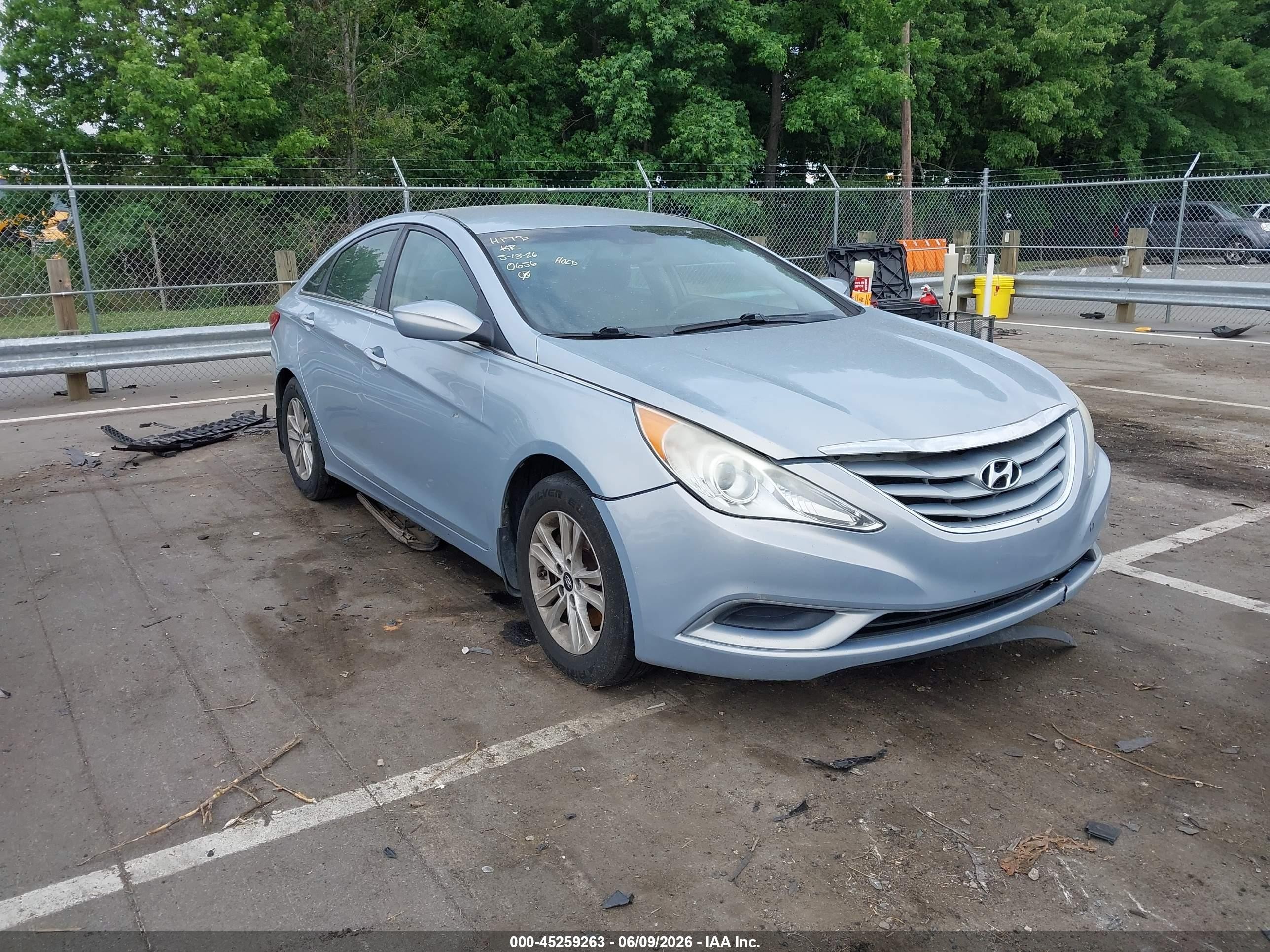 2013 Hyundai Sonata Gls Light Blue vin: 5NPEB4AC9DH630656