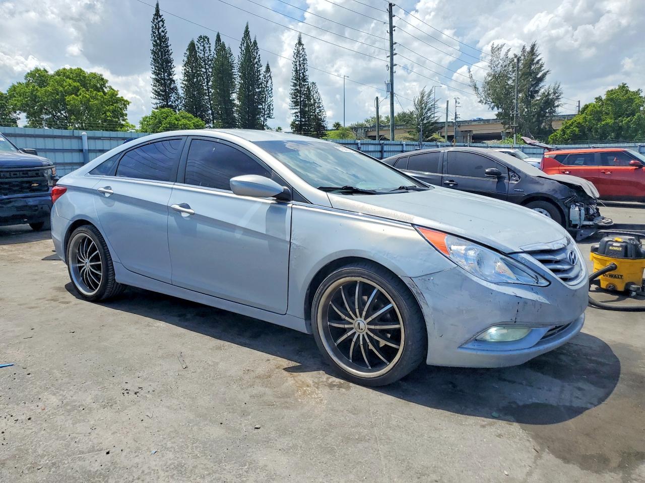 2013 Hyundai Sonata Gls Blue vin: 5NPEB4AC9DH675595