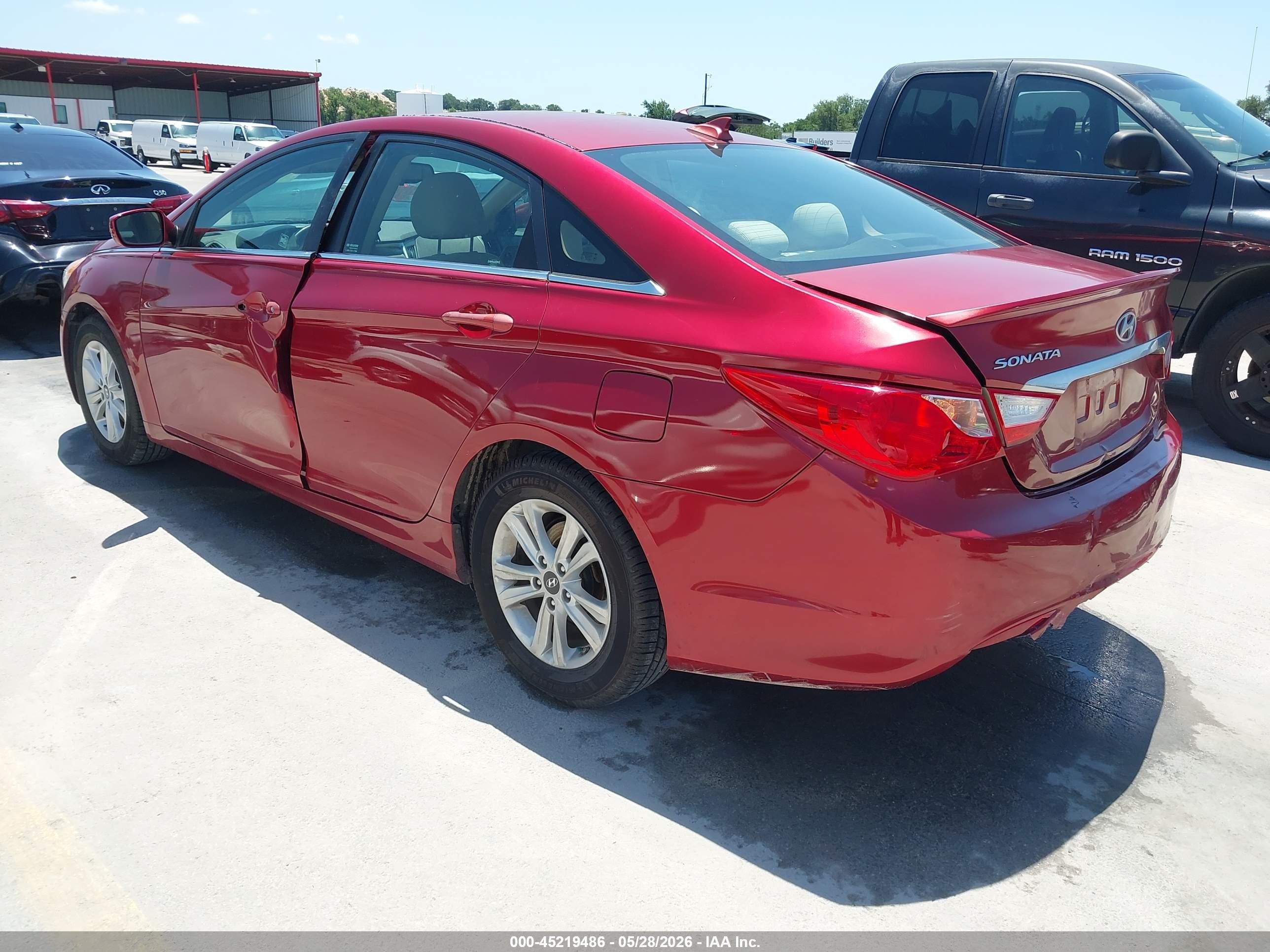 2013 Hyundai Sonata Gls Красный vin: 5NPEB4AC9DH716209