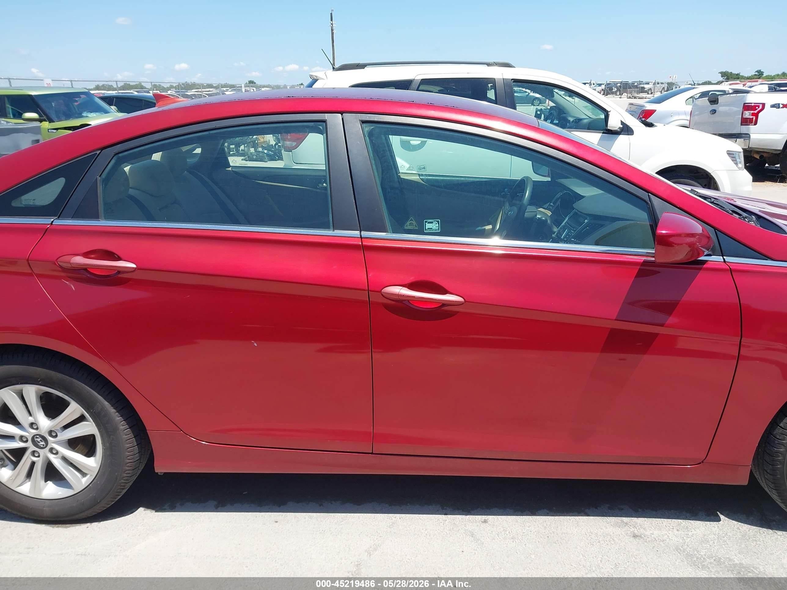 2013 Hyundai Sonata Gls Красный vin: 5NPEB4AC9DH716209