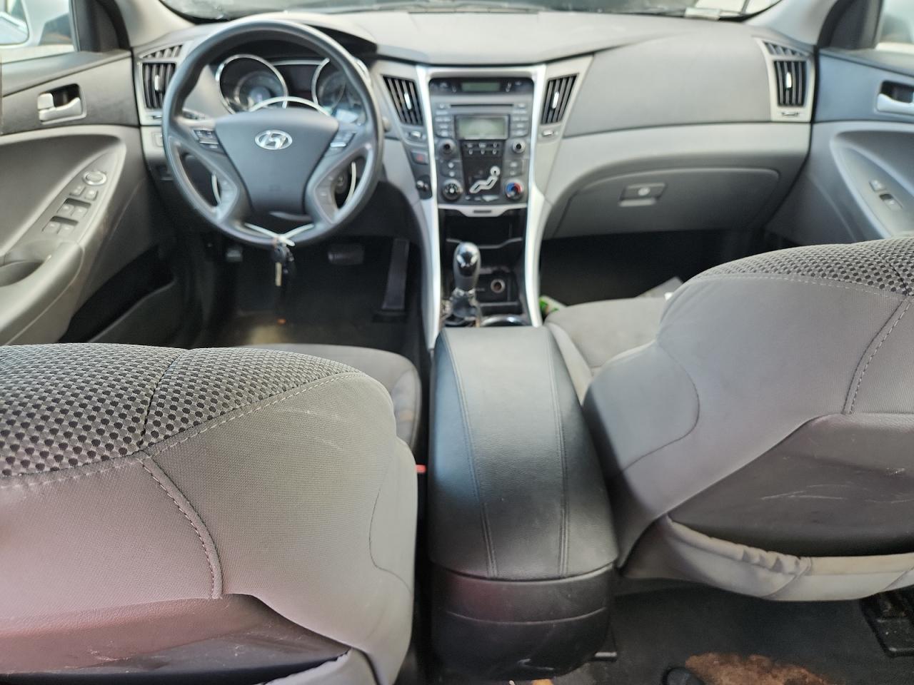 2013 Hyundai Sonata Gls Silver vin: 5NPEB4AC9DH751476