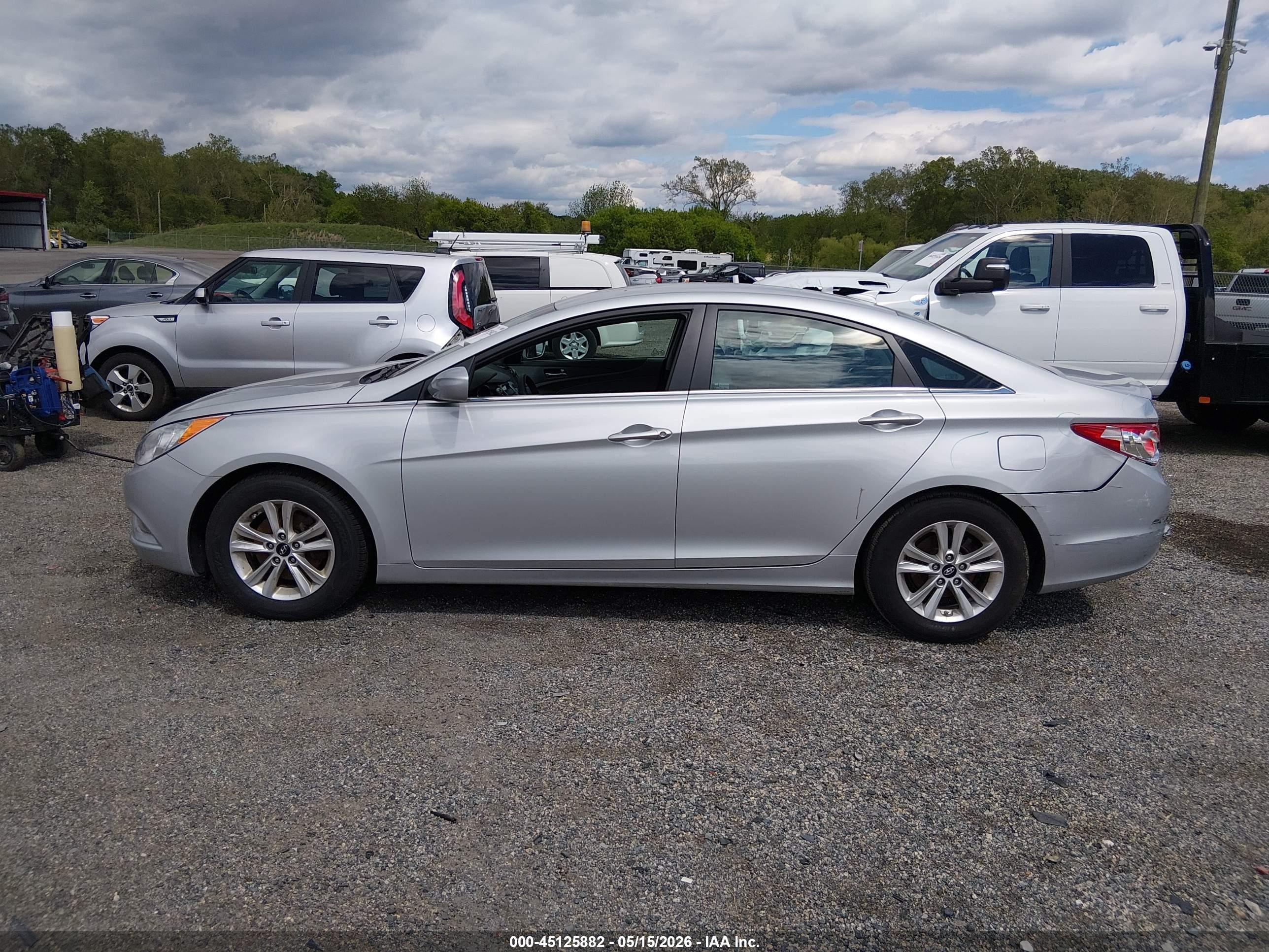 2013 Hyundai Sonata Gls Silver vin: 5NPEB4AC9DH765846