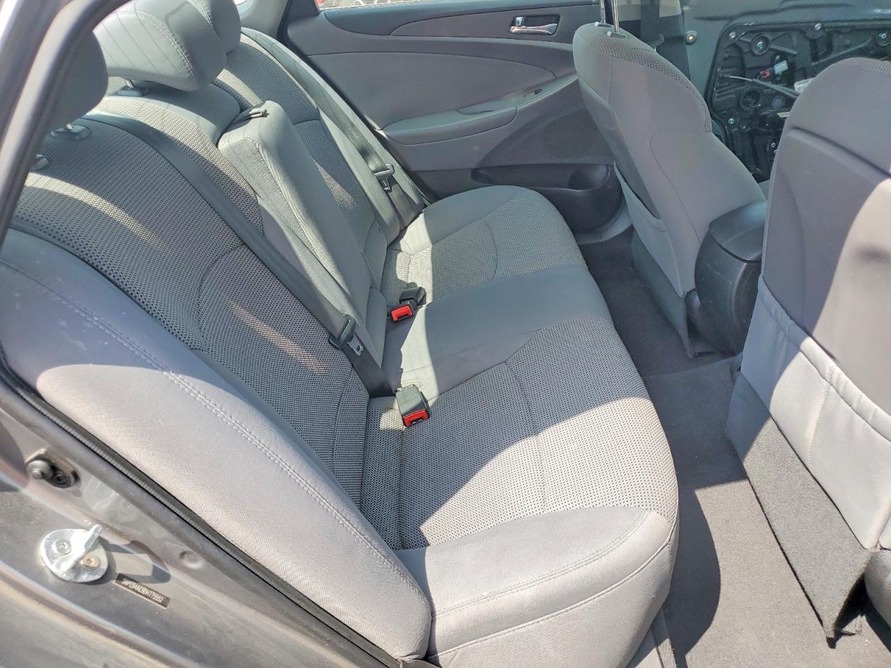 2013 Hyundai Sonata Gls Серый vin: 5NPEB4AC9DH775552