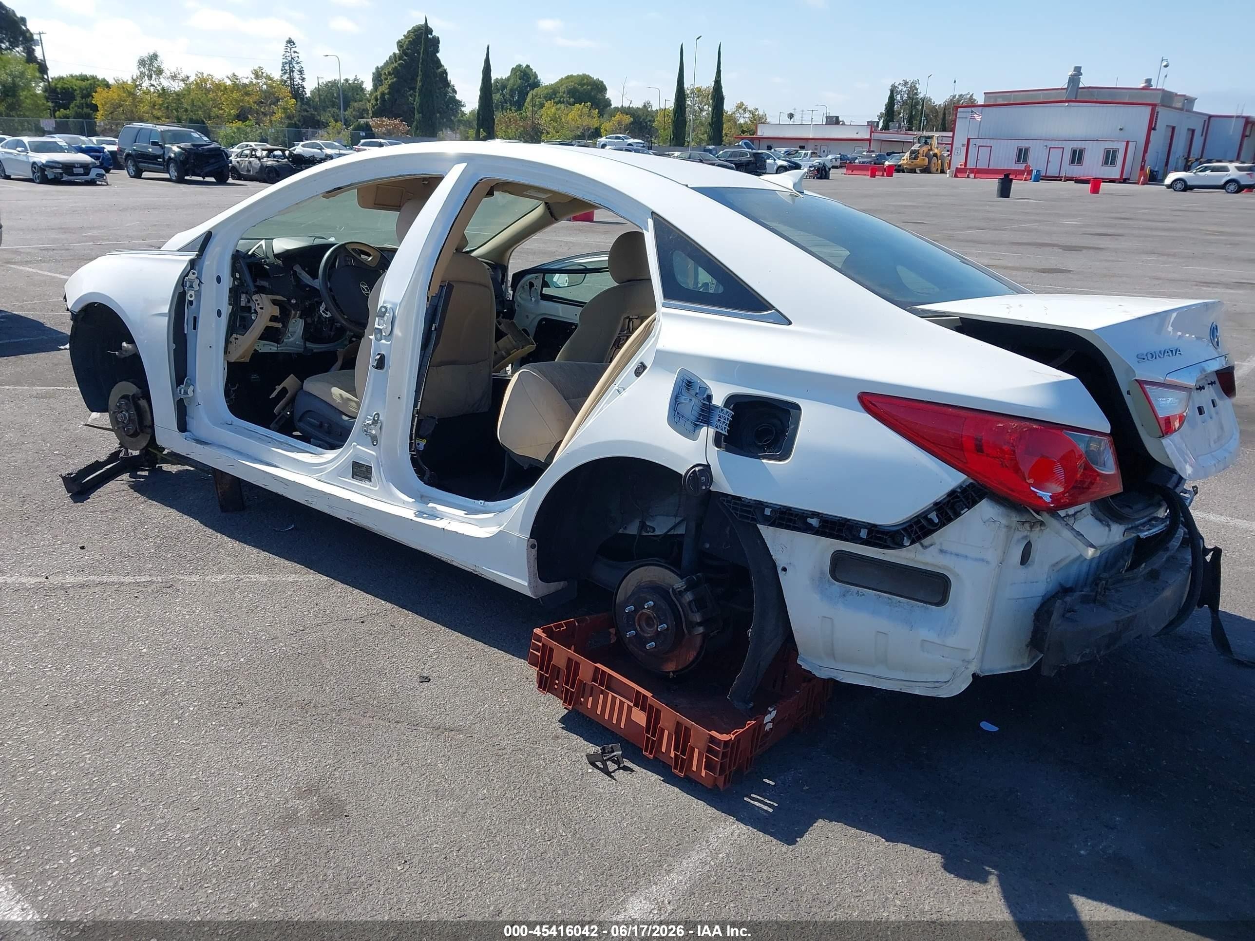 2013 Hyundai Sonata Gls Белый vin: 5NPEB4AC9DH787412