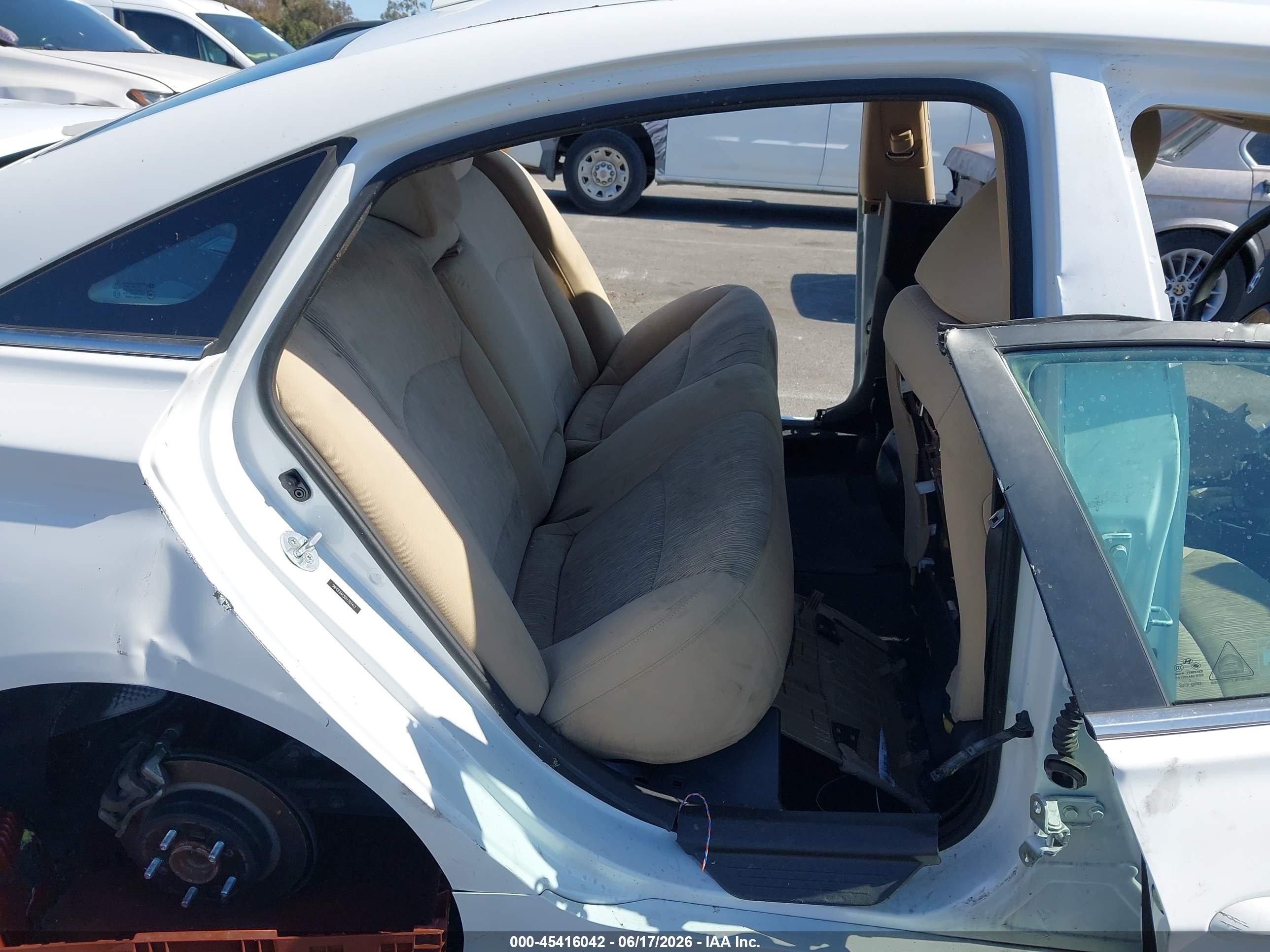 2013 Hyundai Sonata Gls Белый vin: 5NPEB4AC9DH787412