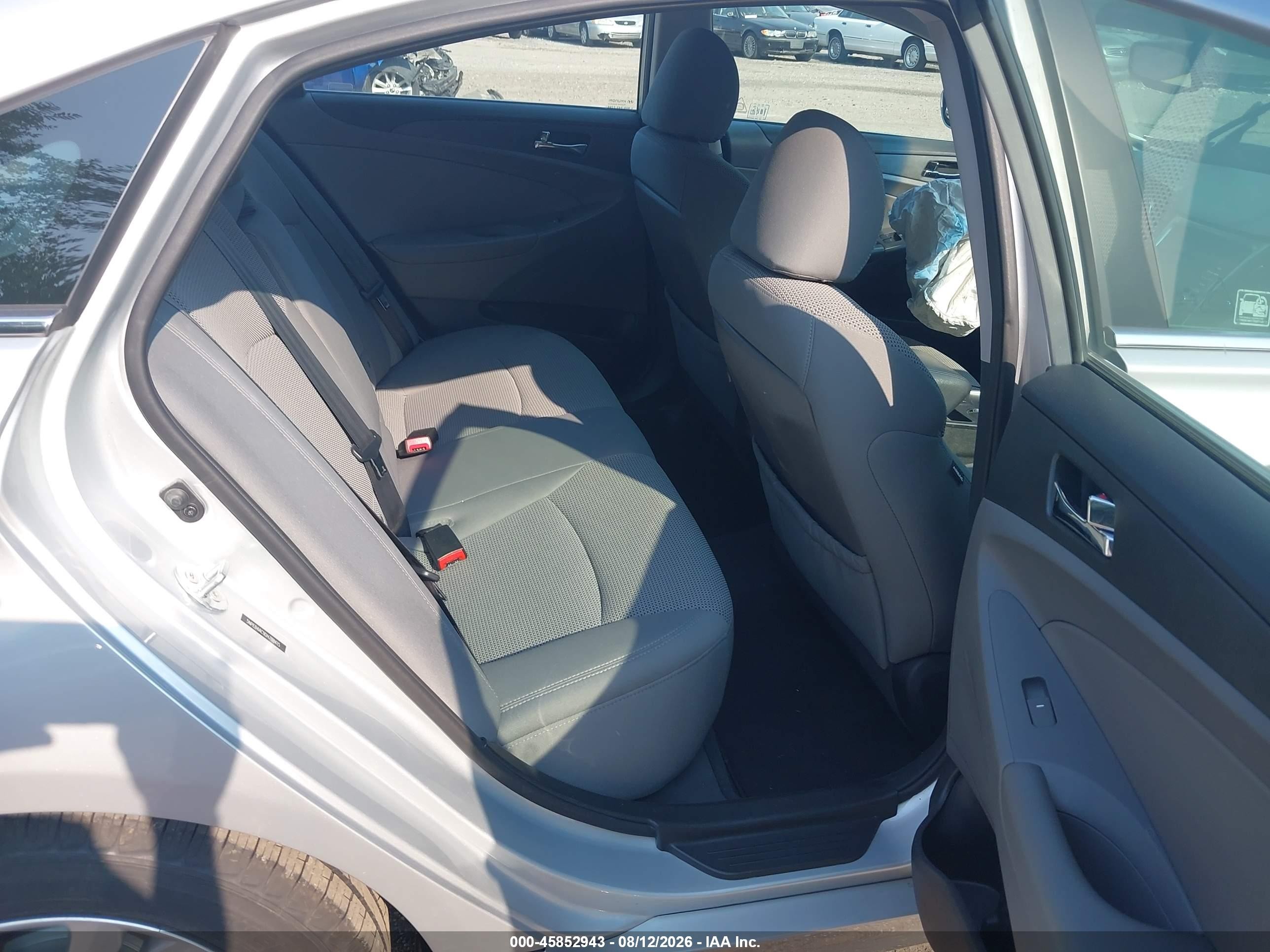 2013 Hyundai Sonata Gls Серебряный vin: 5NPEB4AC9DH788415