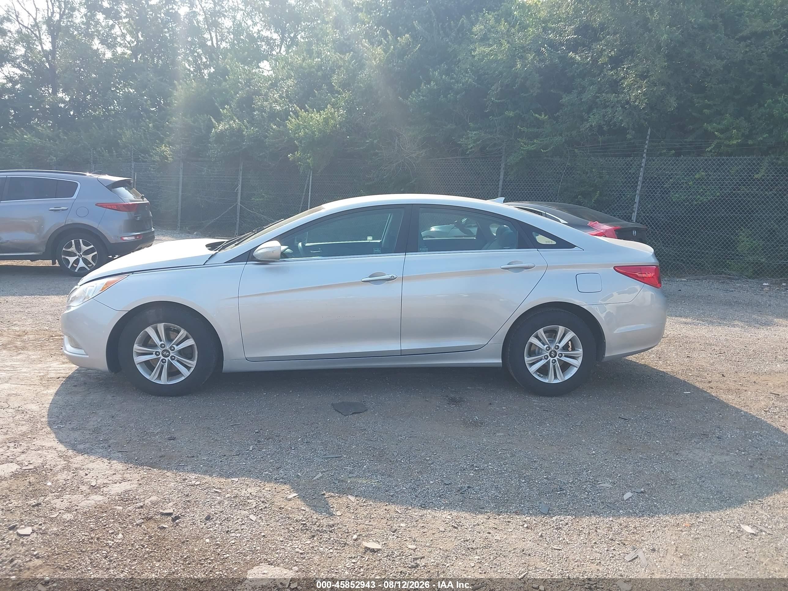 2013 Hyundai Sonata Gls Серебряный vin: 5NPEB4AC9DH788415