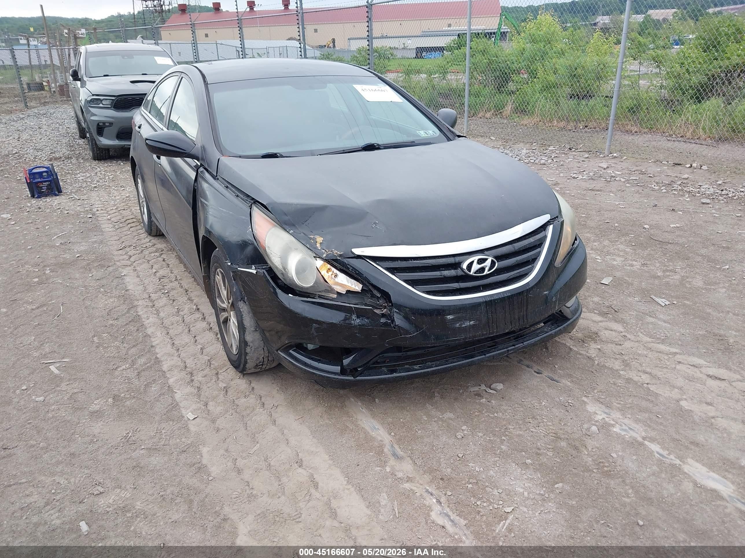 5NPEB4AC9DH795817
