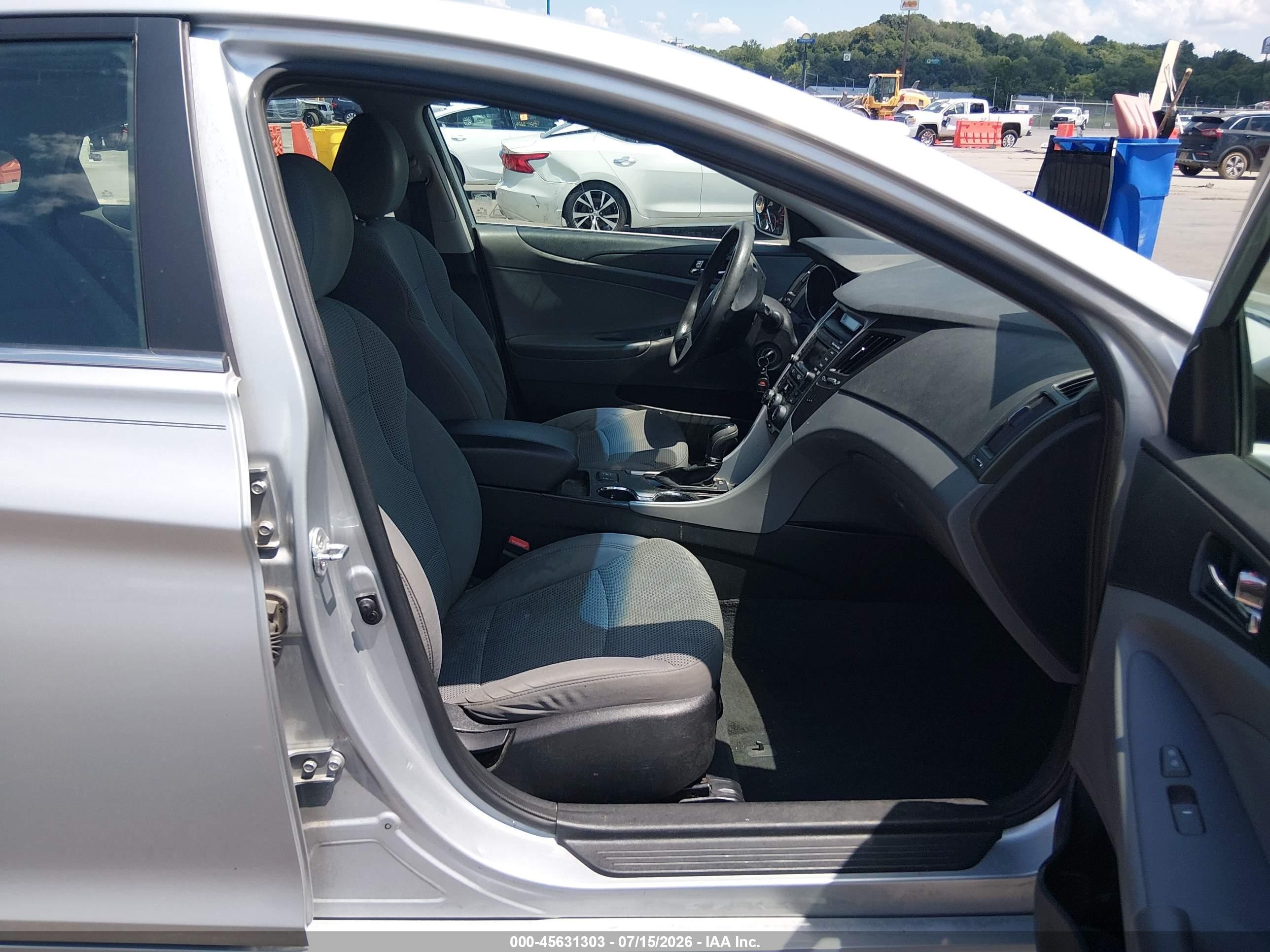 2014 Hyundai Sonata Gls Silver vin: 5NPEB4AC9EH811287