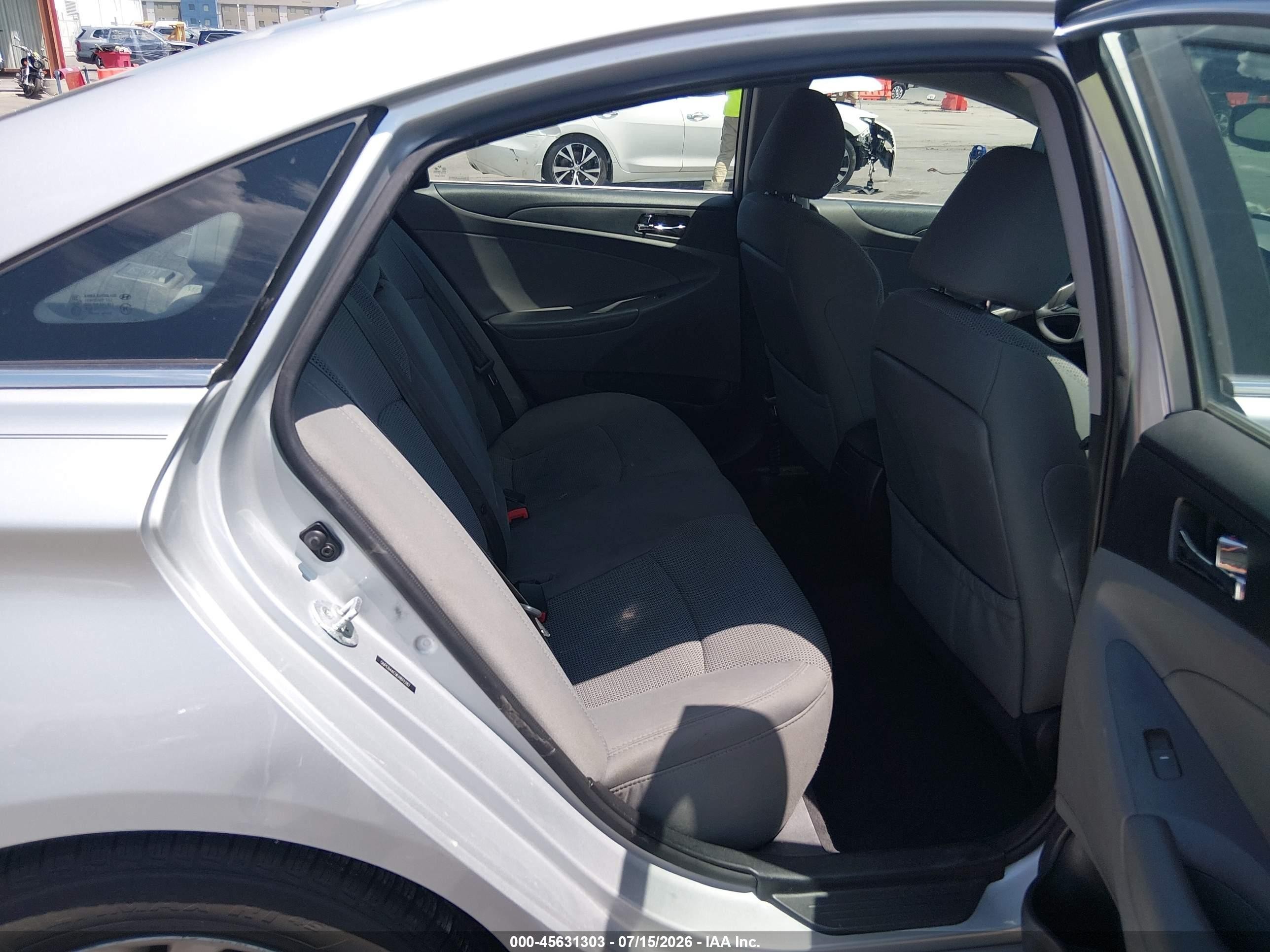 2014 Hyundai Sonata Gls Silver vin: 5NPEB4AC9EH811287