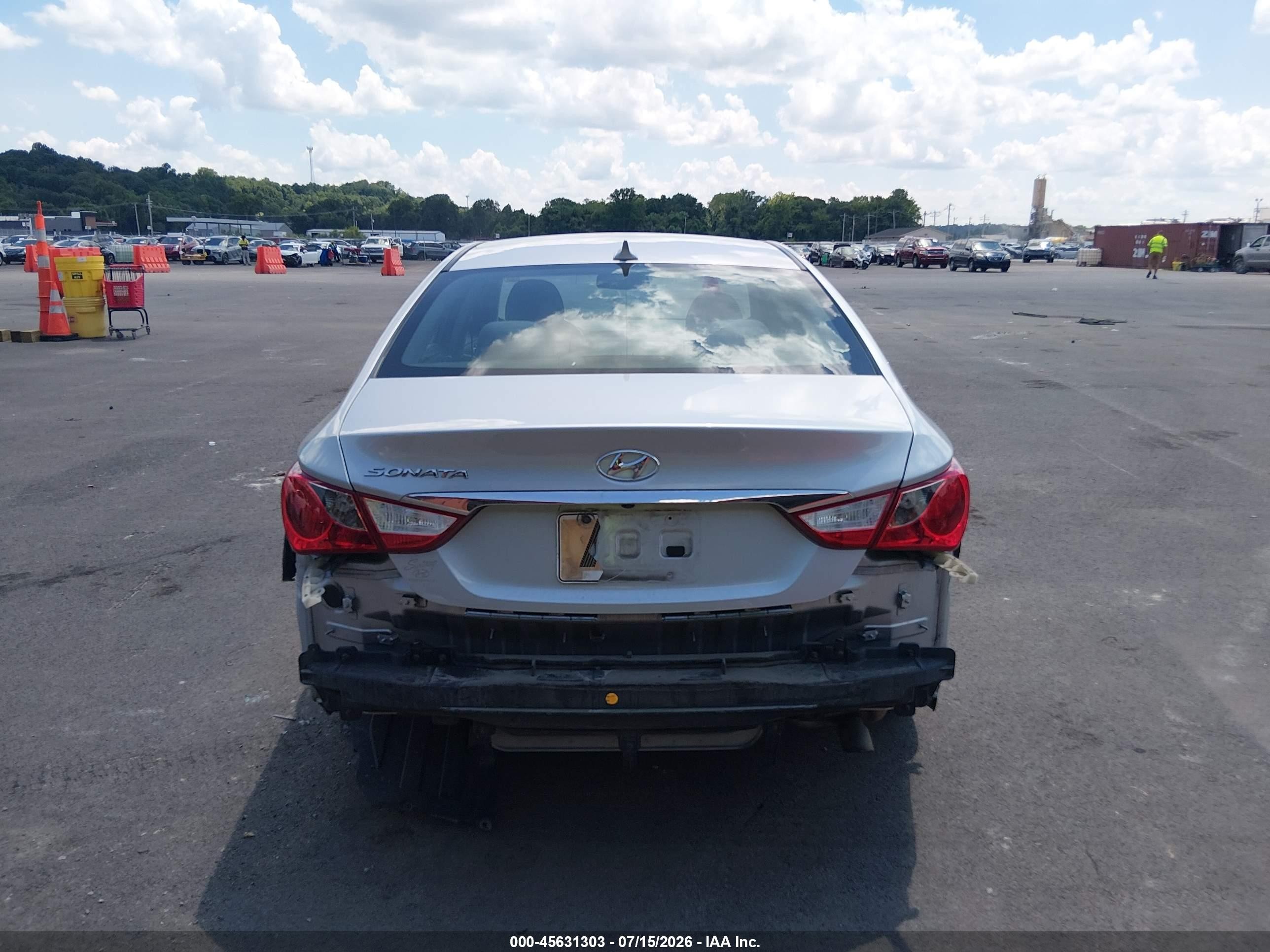 2014 Hyundai Sonata Gls Silver vin: 5NPEB4AC9EH811287