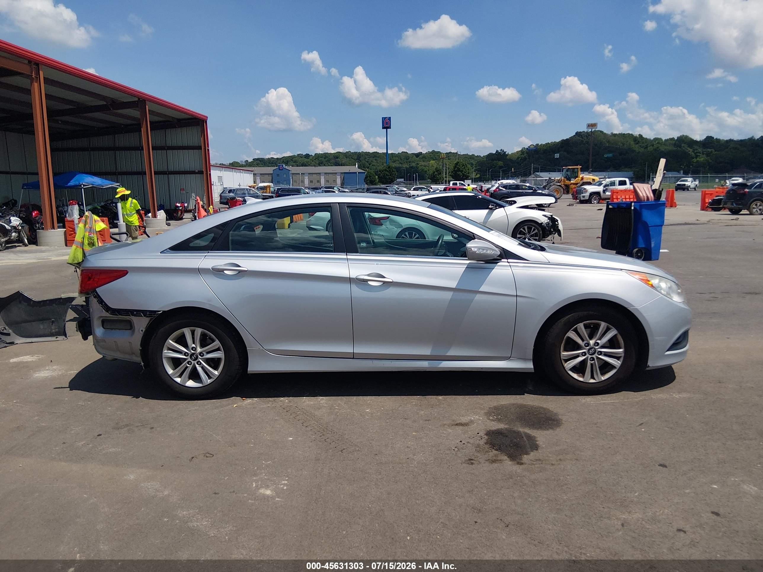 2014 Hyundai Sonata Gls Silver vin: 5NPEB4AC9EH811287